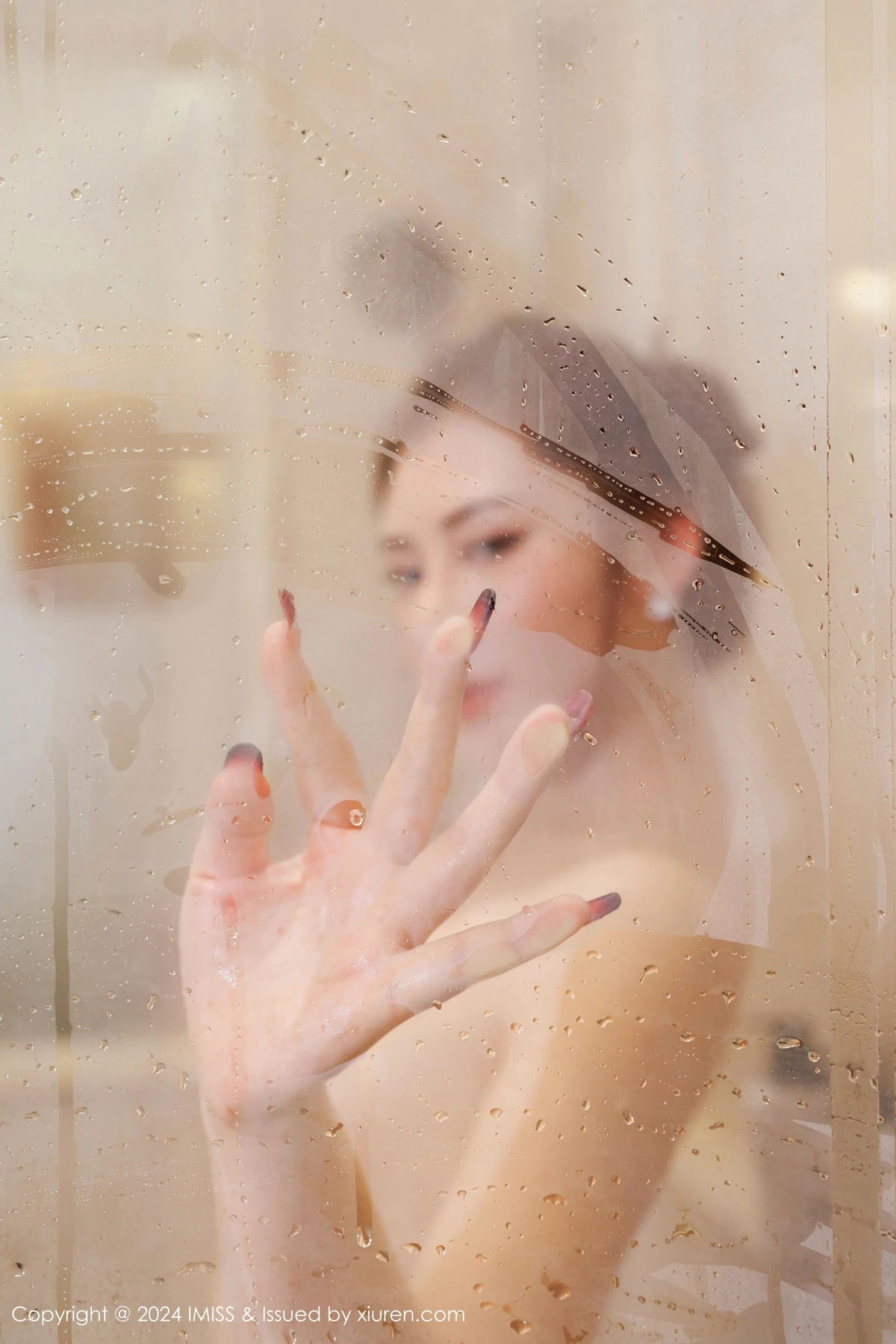 图片[4]-[Imiss爱蜜社]第770期蕾蕾醒了没写真-秀人资源网