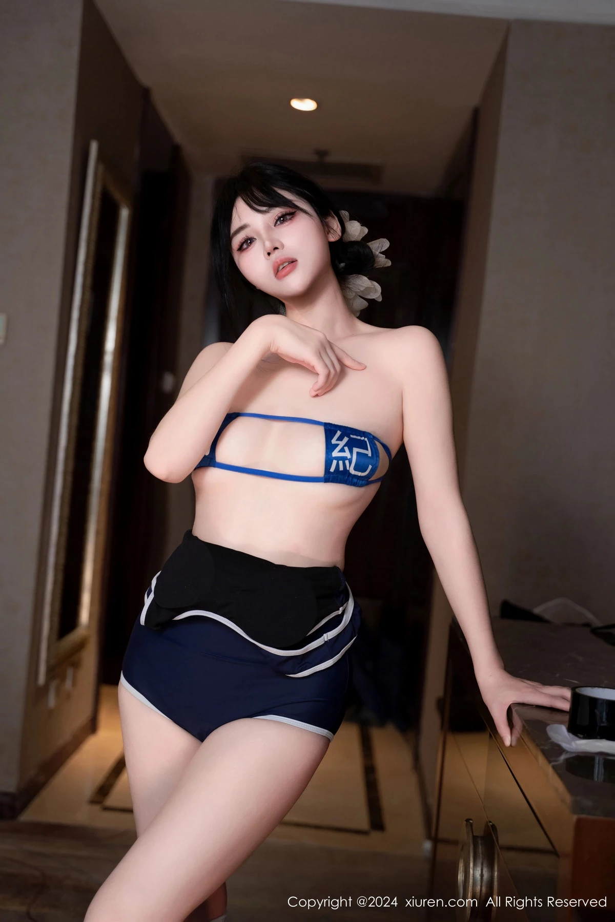 图片[4]-[XiuRen秀人网]第8604期汐汐爱吃草莓写真-秀人资源网