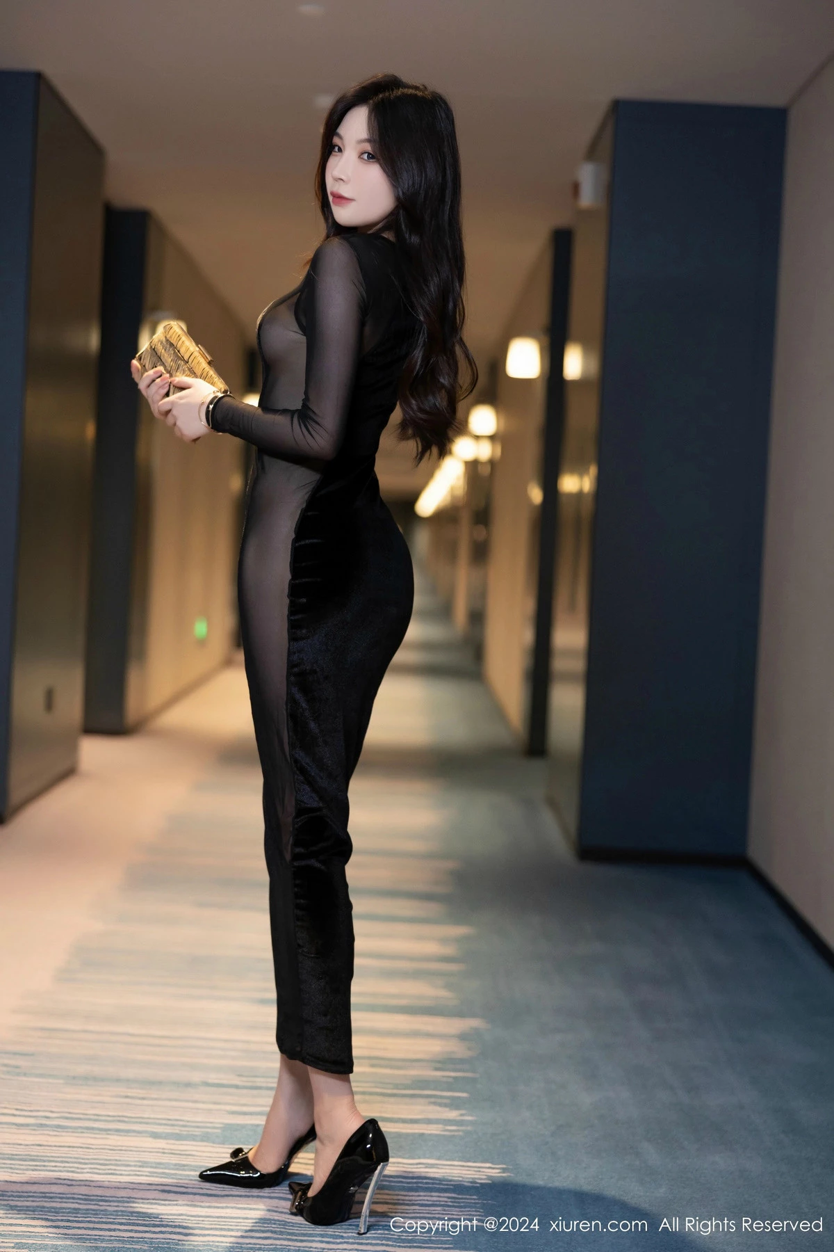 图片[3]-[XiuRen秀人网]第8598期徐莉芝写真-秀人资源网