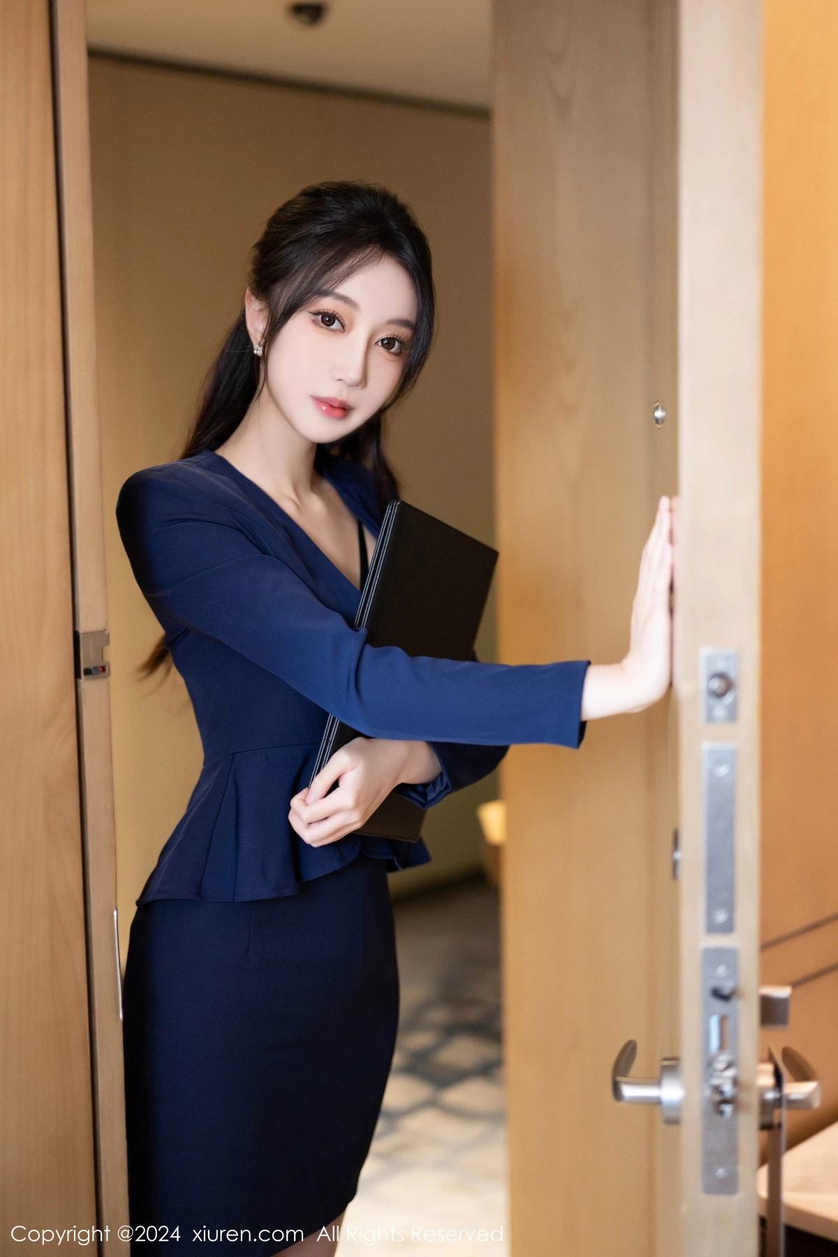 图片[11]-[XiuRen秀人网]第8669期玥儿玥写真-秀人资源网