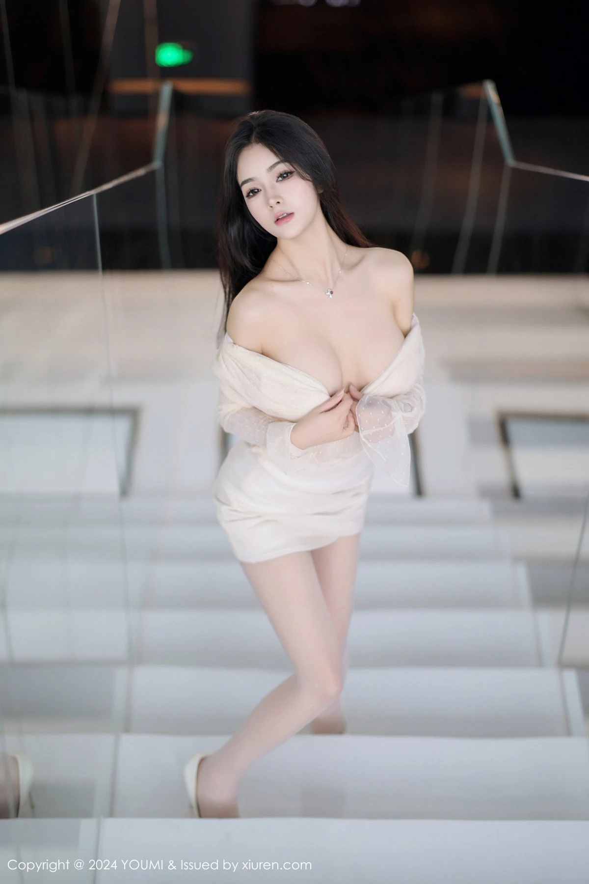 图片[17]-[YouMi尤蜜荟]第1072期谭小灵写真-秀人资源网