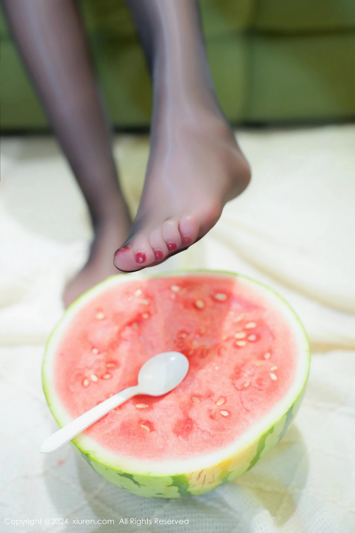 图片[13]-[XiuRen秀人网]第8783期小波多写真-秀人资源网