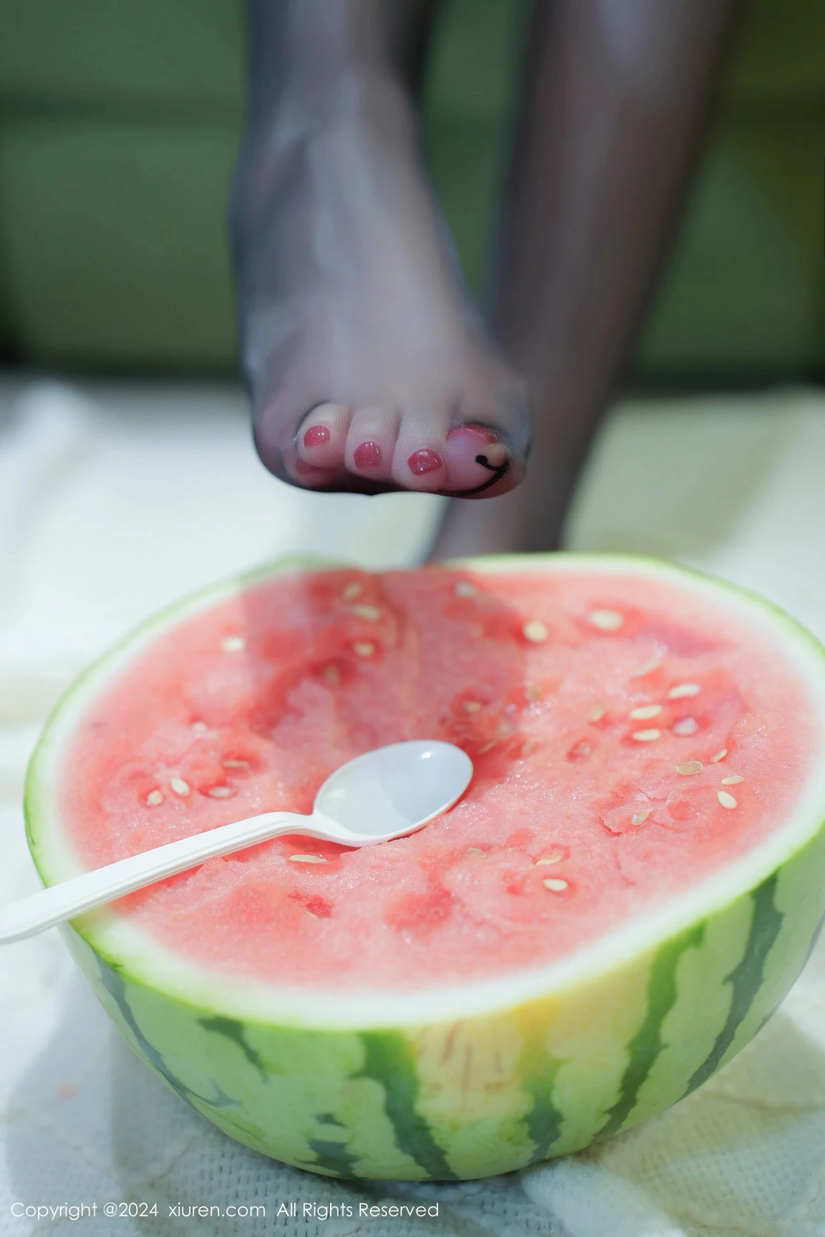 图片[4]-[XiuRen秀人网]第8783期小波多写真-秀人资源网