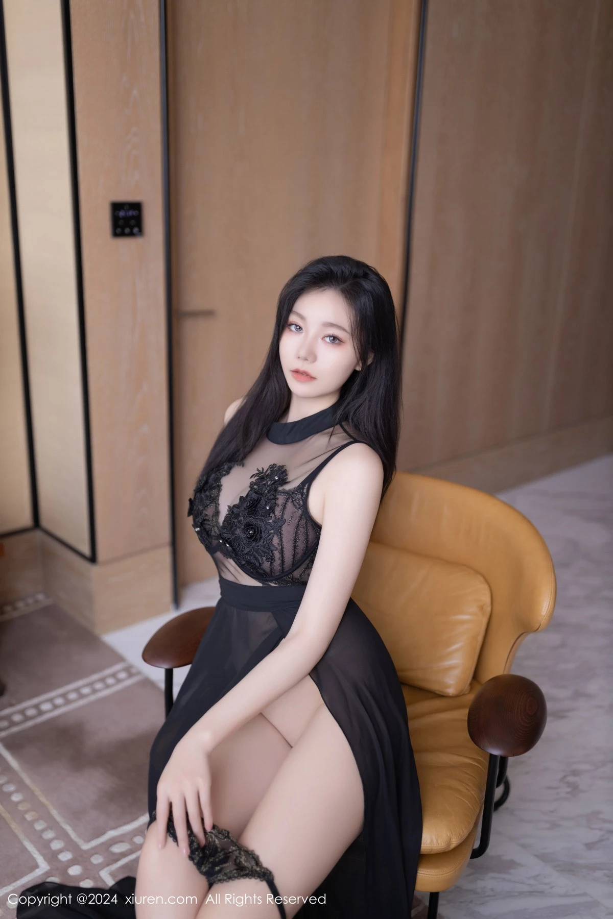 图片[3]-[XiuRen秀人网]第8792期安然写真-秀人资源网