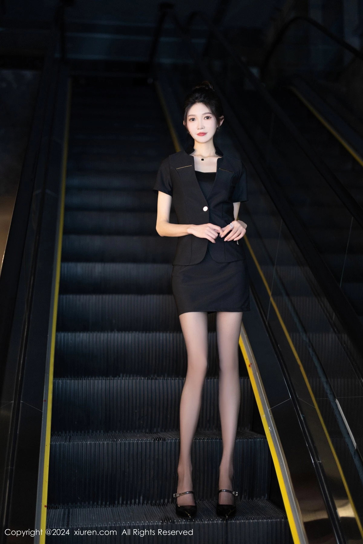 图片[32]-[XiuRen秀人网]第8791期程程程写真-秀人资源网