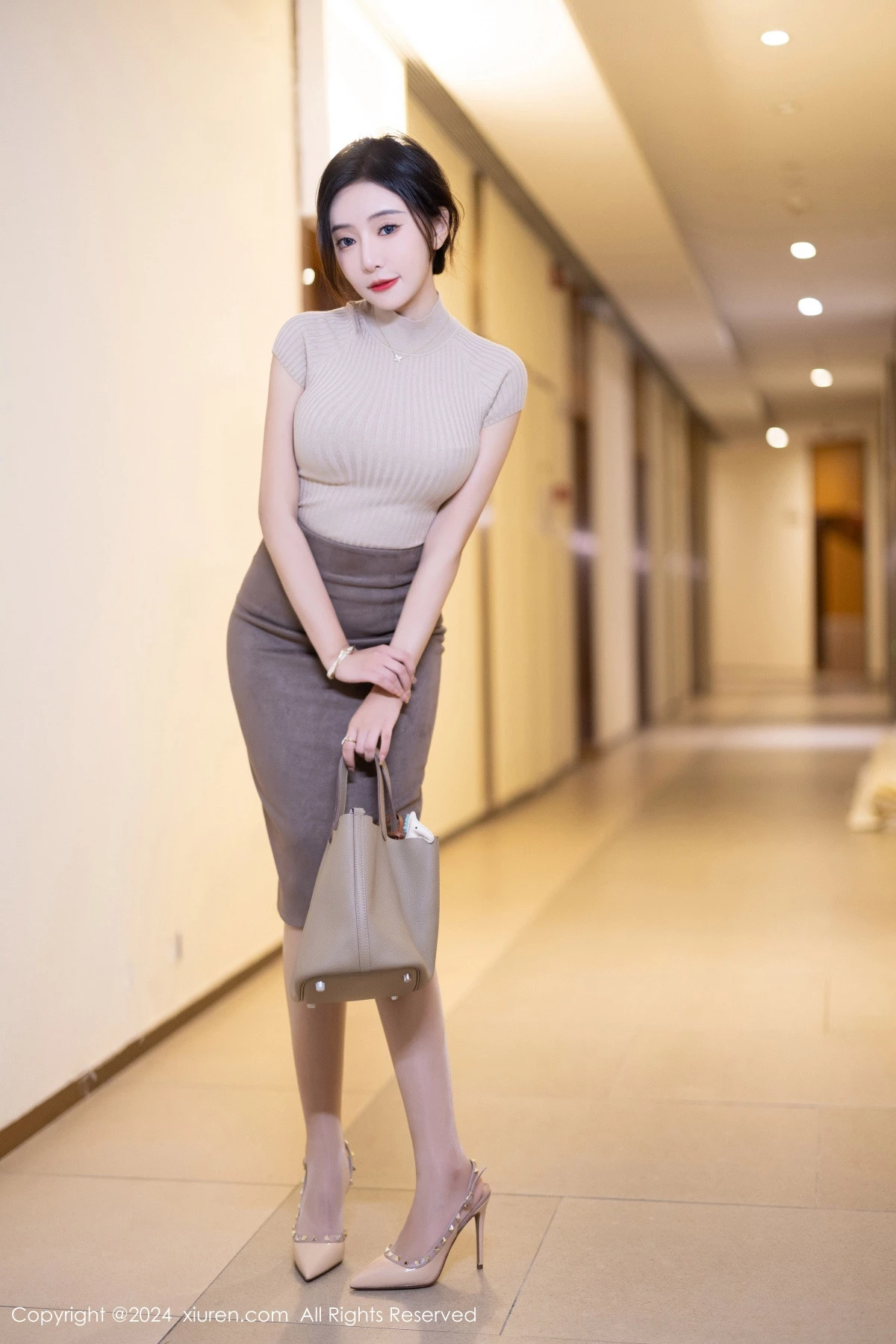 [XiuRen秀人网]第8741期王馨瑶写真-秀人资源网
