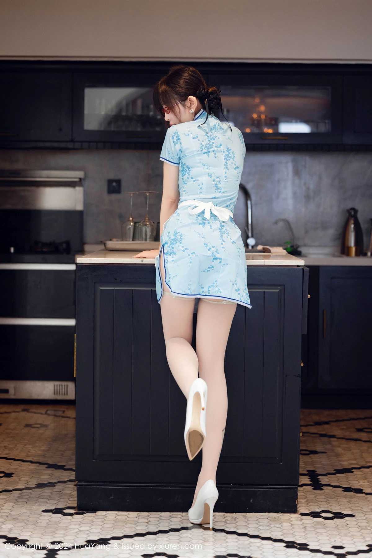 图片[2]-[HuaYang花漾]第593期王雨纯写真-秀人资源网