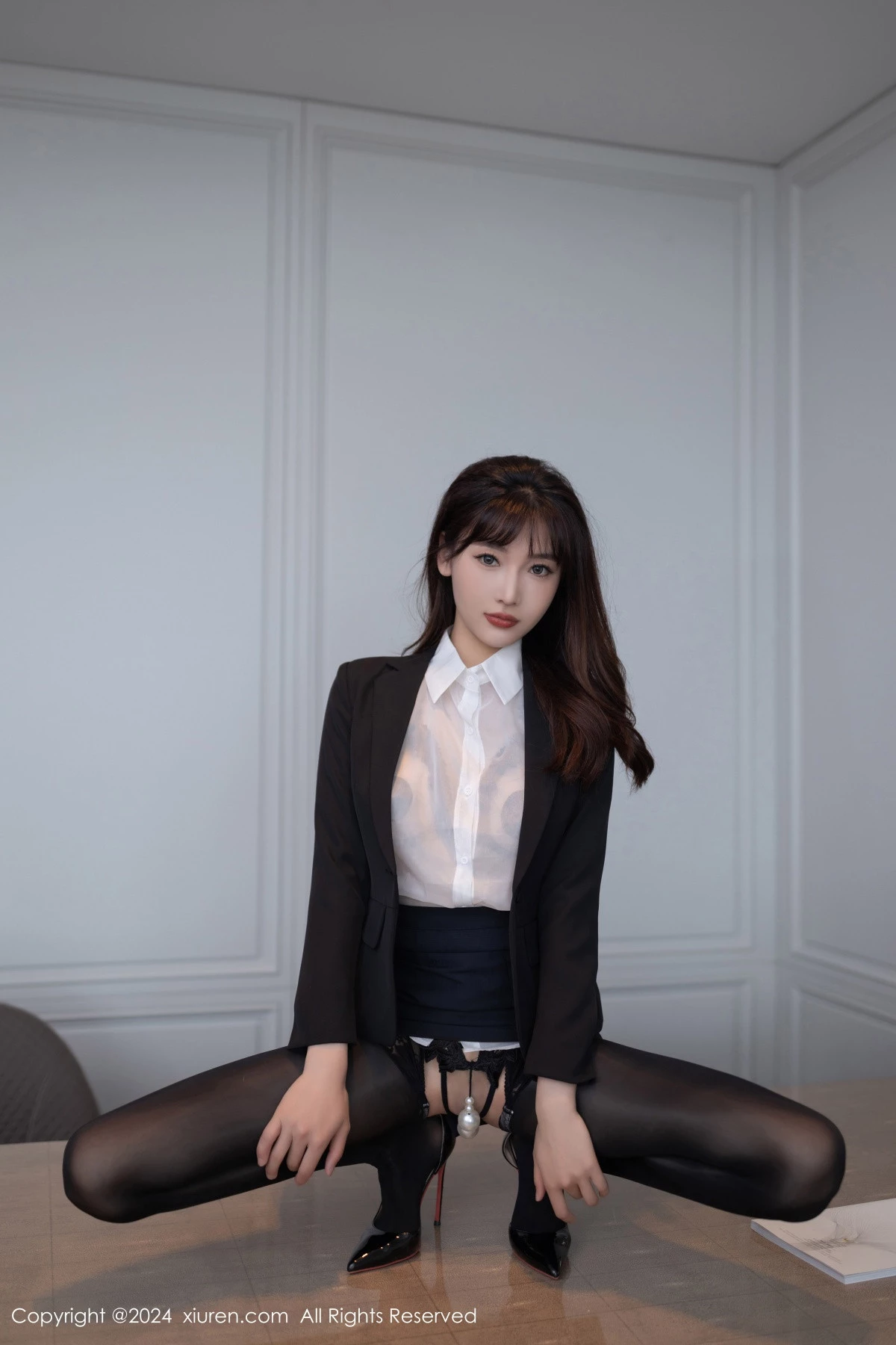 图片[2]-[XiuRen秀人网]第8988期陆萱萱写真-秀人资源网