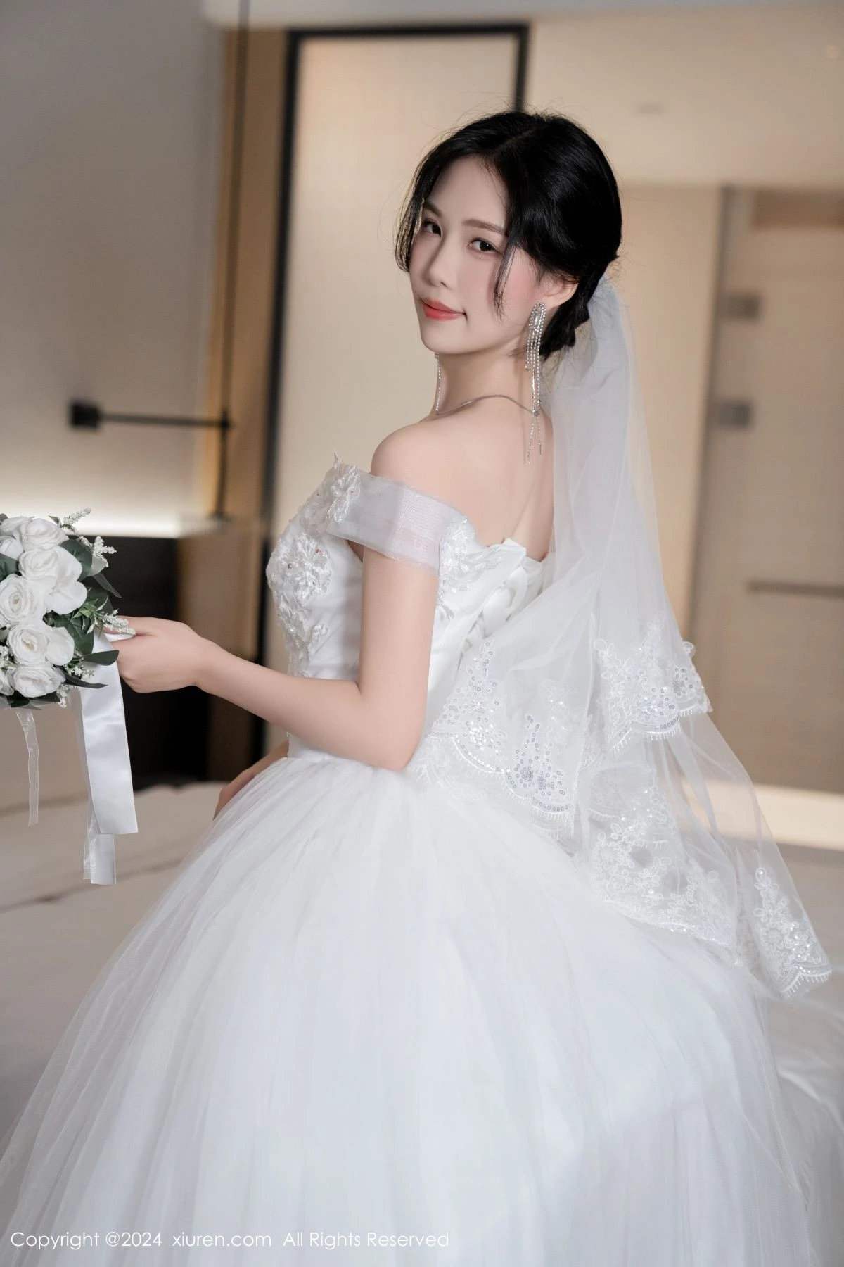 图片[4]-[XiuRen秀人网]第8998期利世写真-秀人资源网