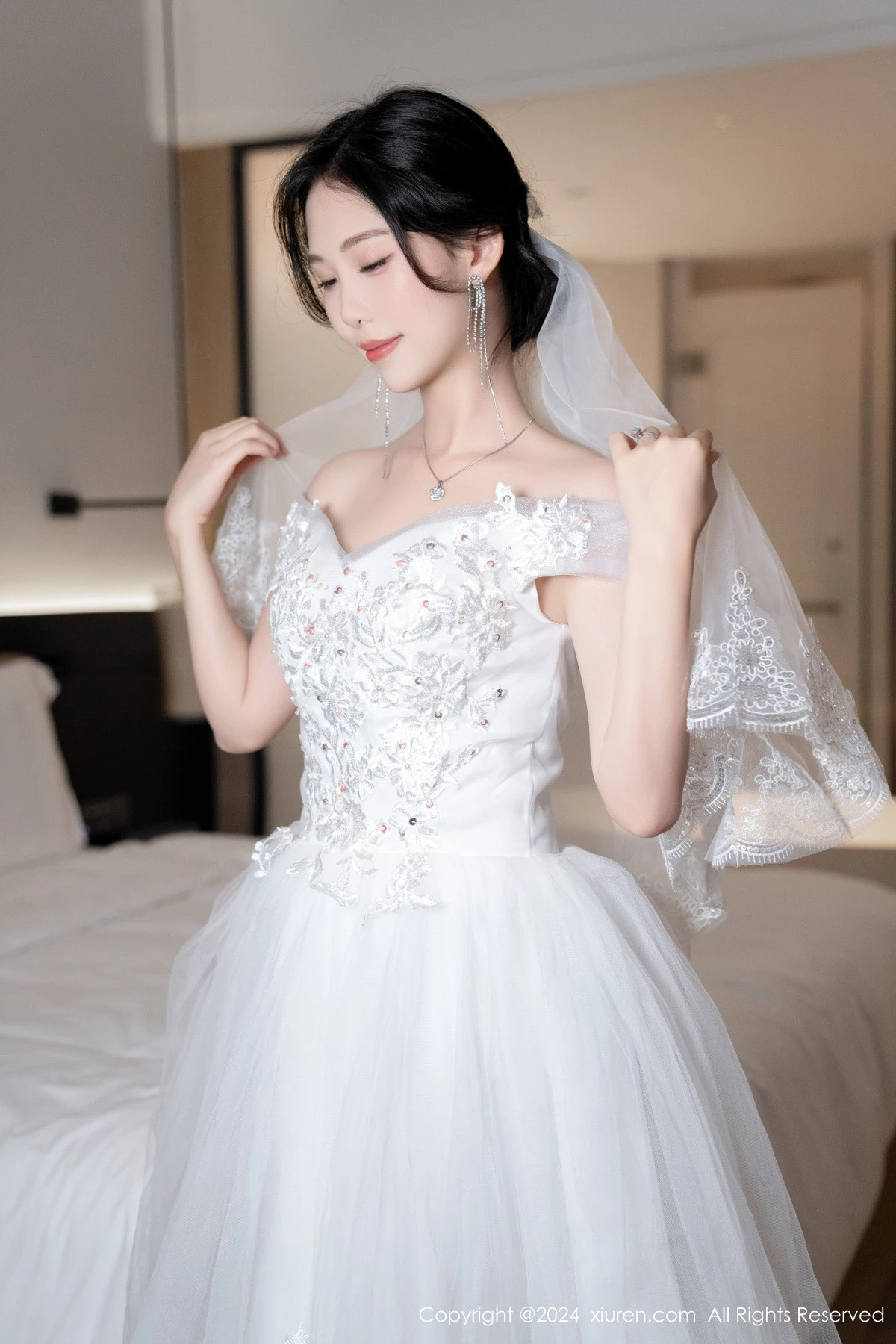 图片[3]-[XiuRen秀人网]第8998期利世写真-秀人资源网