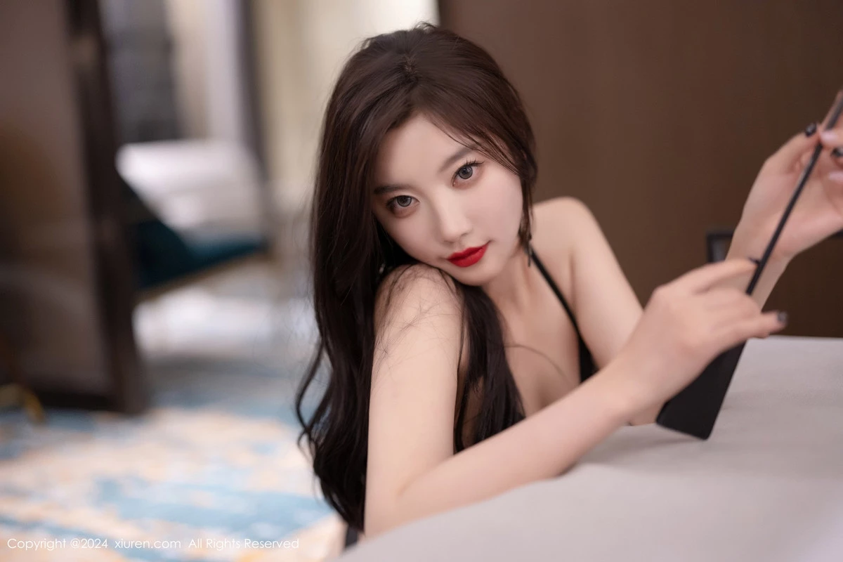 图片[6]-[XiuRen秀人网]第9028期杨晨晨写真-秀人资源网