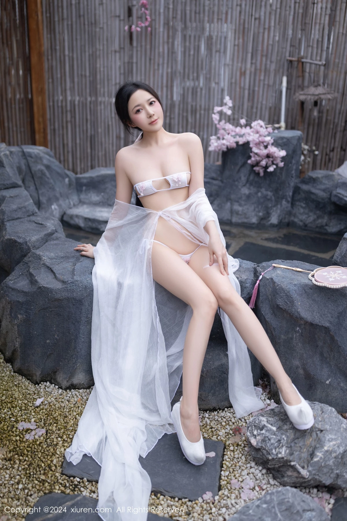 图片[25]-[XiuRen秀人网]第8927期鱼子酱写真-秀人资源网