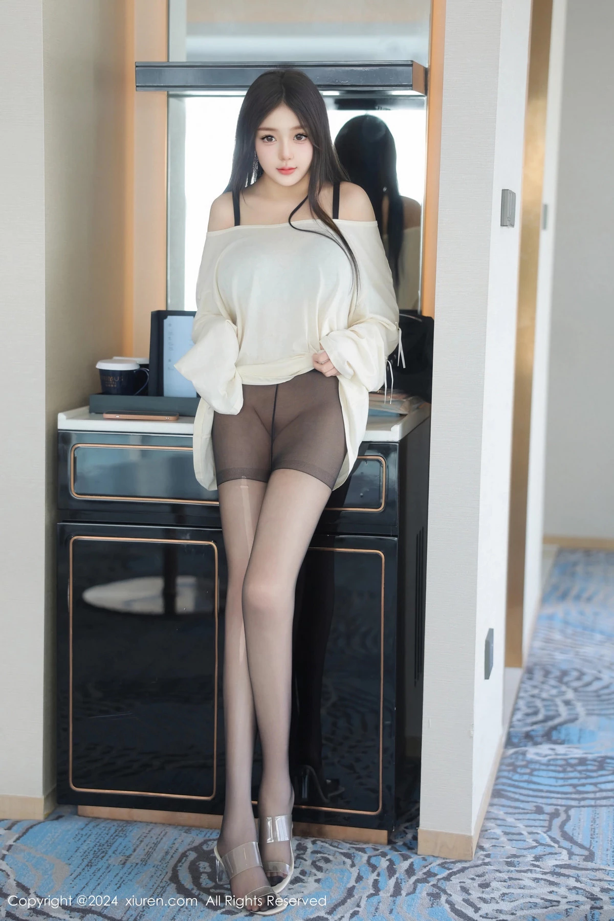 图片[13]-[XiuRen秀人网]第9089期柚柚小奶瓶写真-秀人资源网