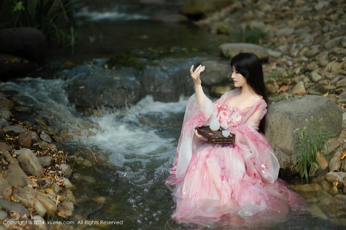图片[2]-[XiuRen秀人网]第9100期诗诗写真-秀人资源网