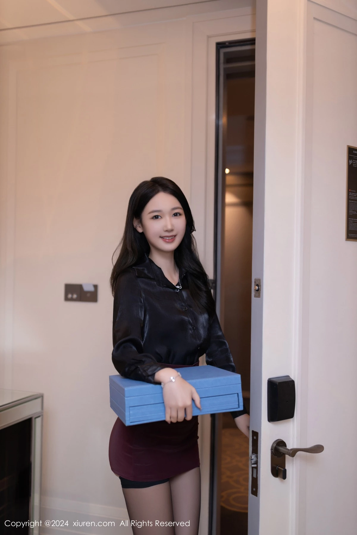 图片[4]-[XiuRen秀人网]第9102期唐安琪写真-秀人资源网