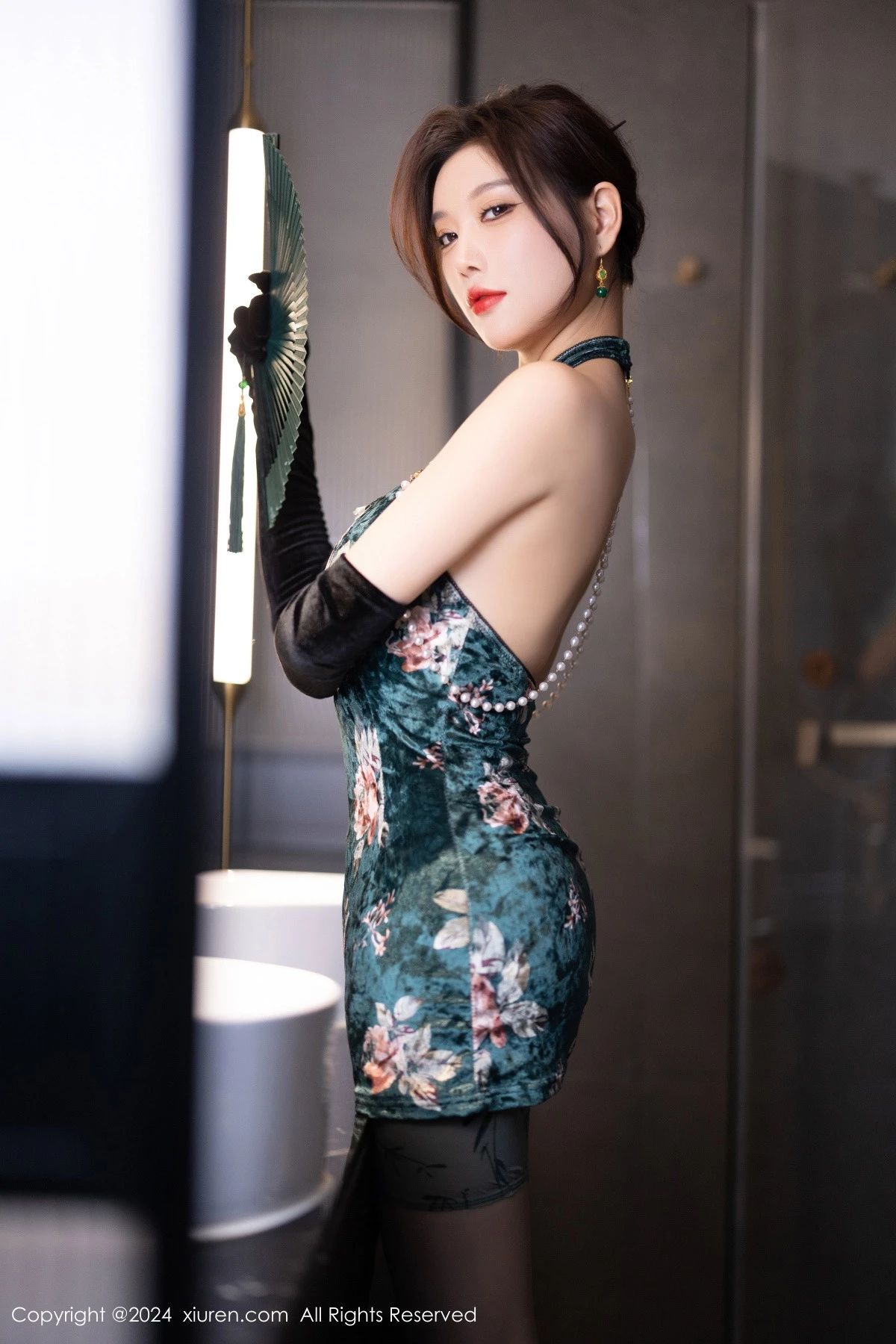 图片[5]-[XiuRen秀人网]第9165期杨晨晨写真-秀人资源网