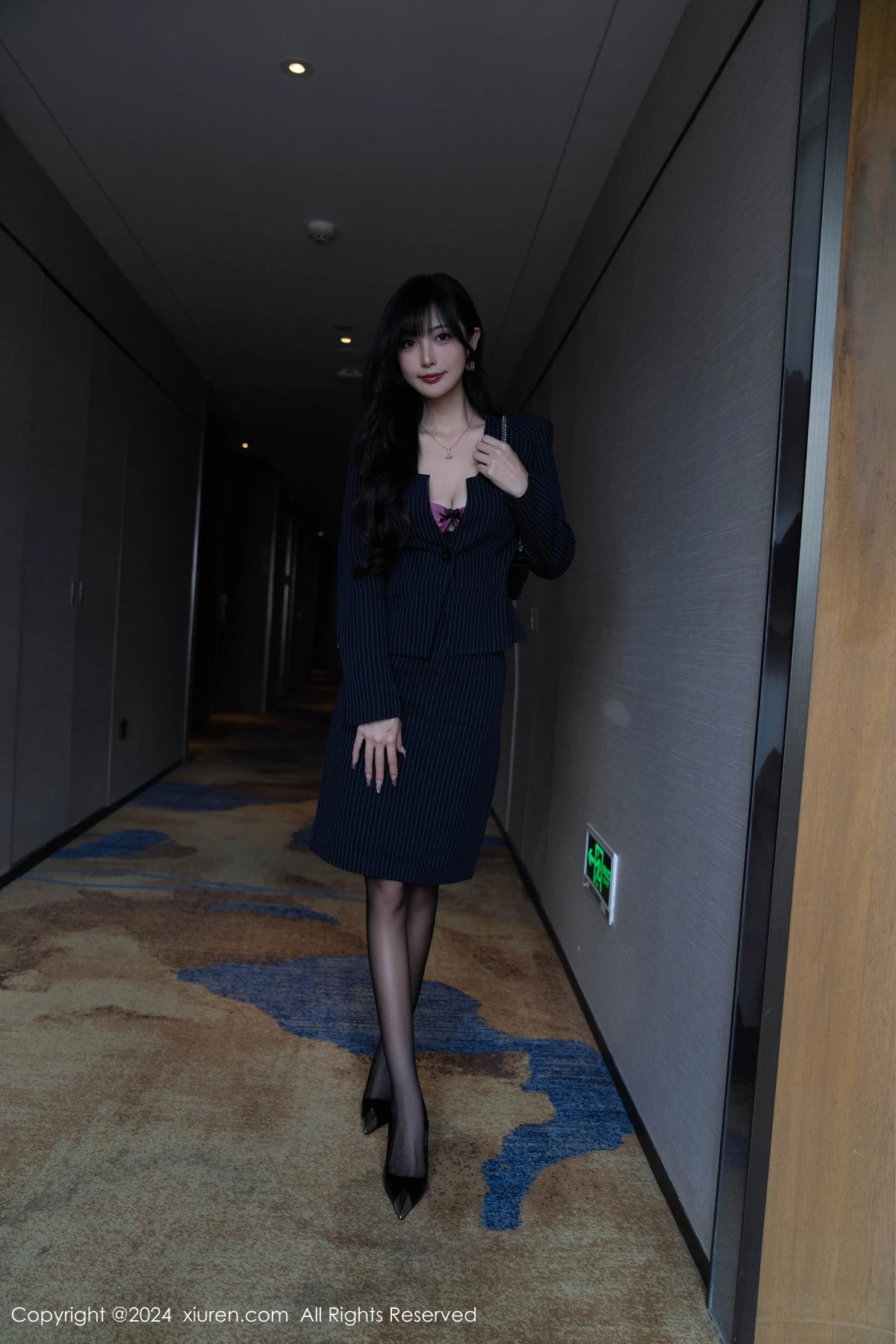 图片[2]-[XiuRen秀人网]第9186期林星阑写真-秀人资源网