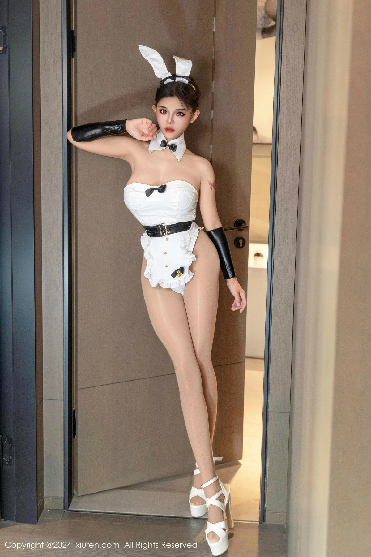 [XiuRen秀人网]第9437期小童颜写真-秀人资源网