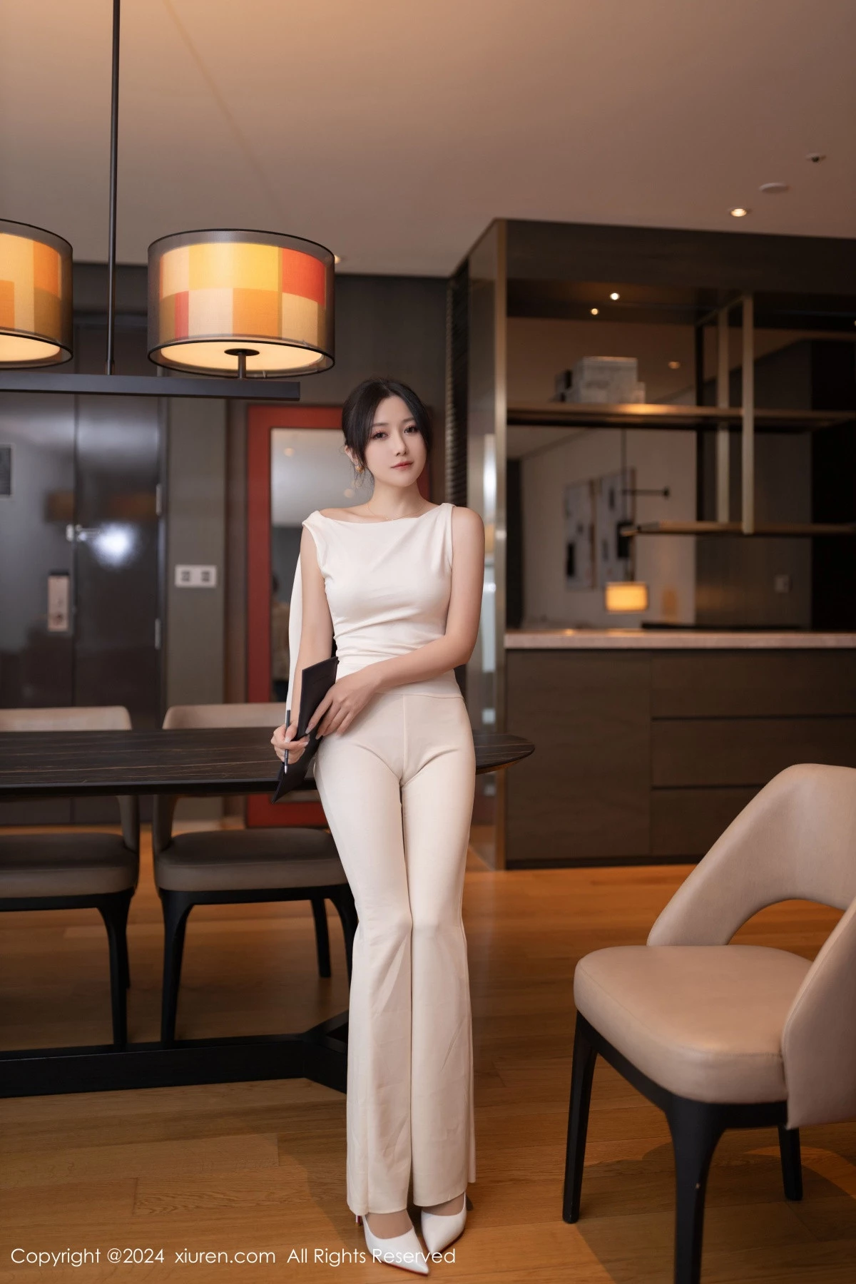 [XiuRen秀人网]第9457期鱼子酱写真-秀人资源网