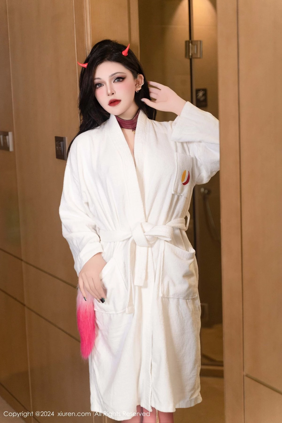 图片[10]-[XiuRen秀人网]第9352期伊丽莎有点白写真-秀人资源网