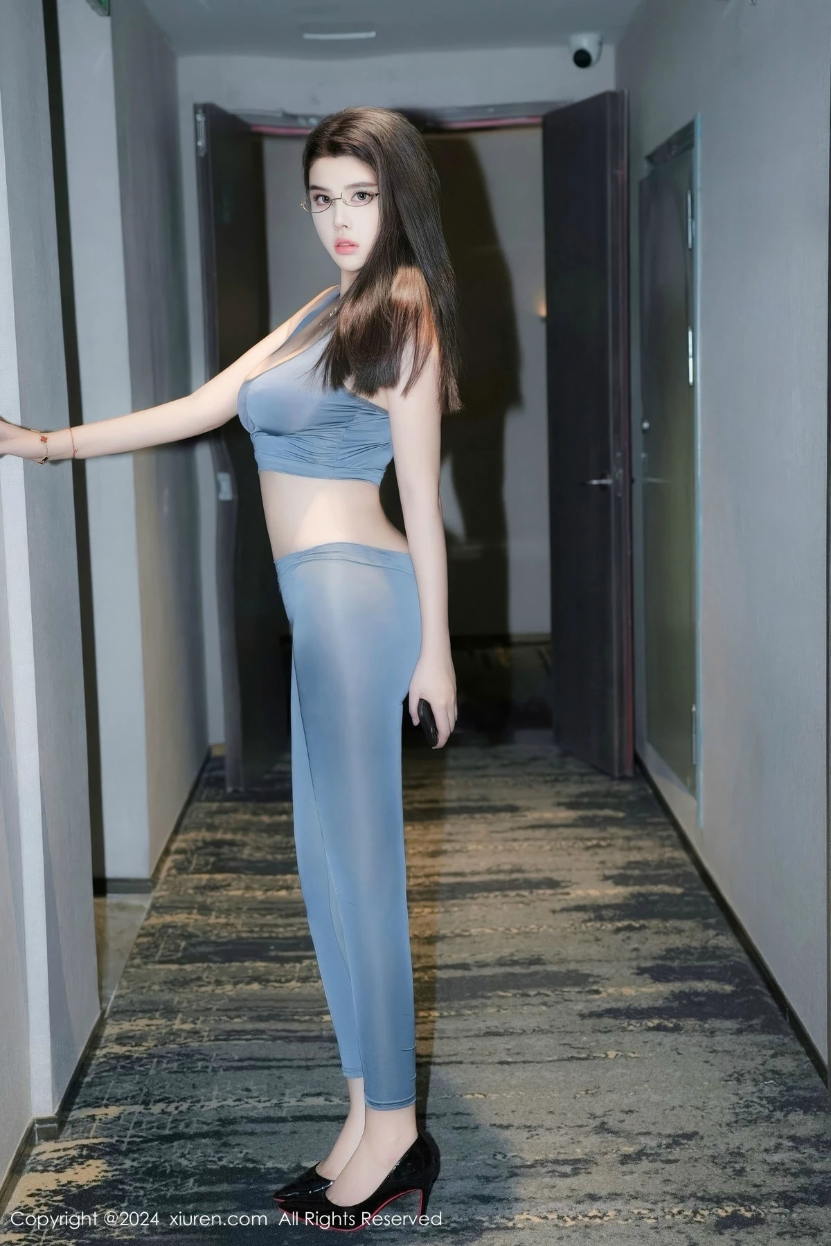 图片[2]-[XiuRen秀人网]第9357期樱桃小犊子写真-秀人资源网