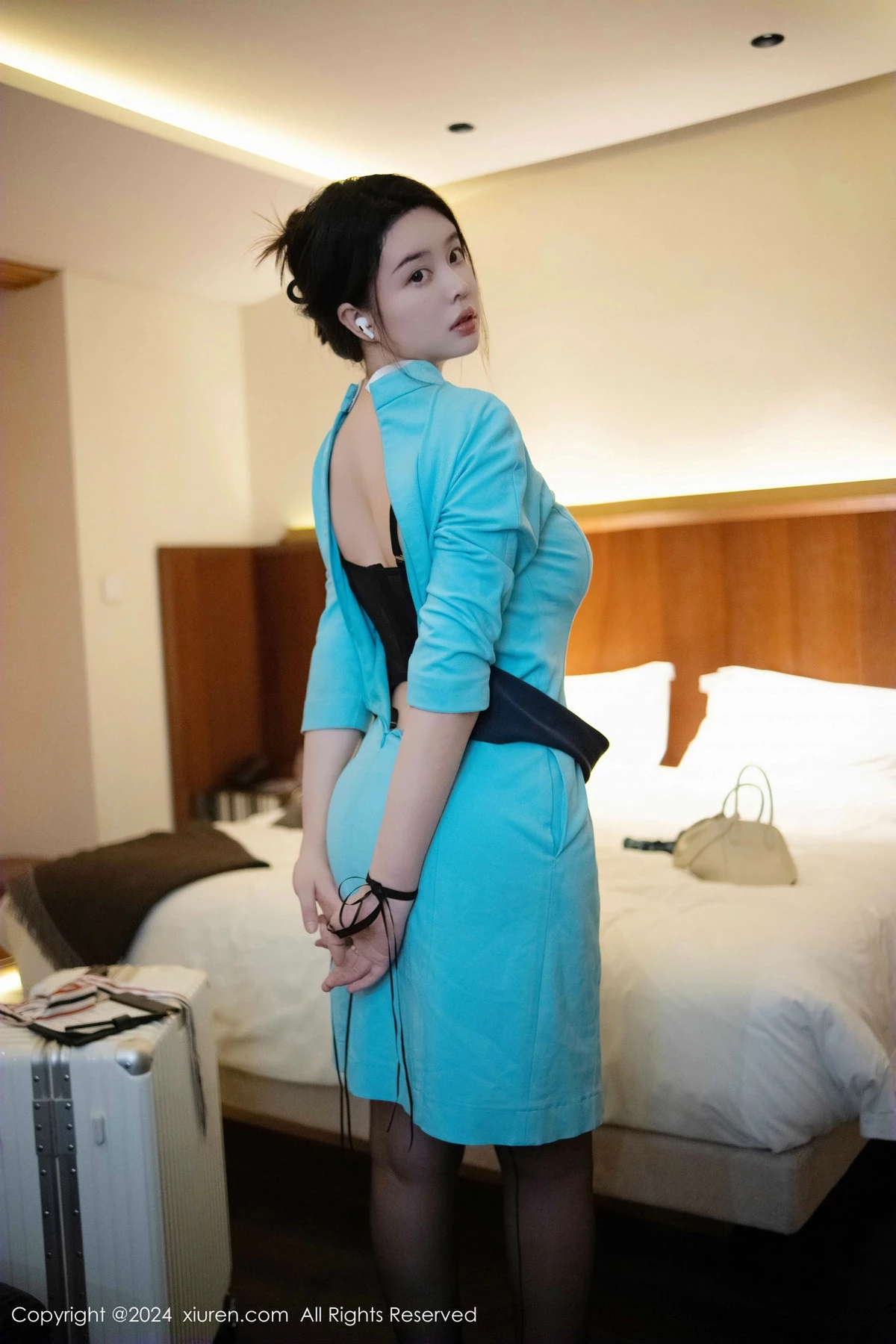 图片[3]-[XiuRen秀人网]第9609期樱桃小犊子写真-秀人资源网