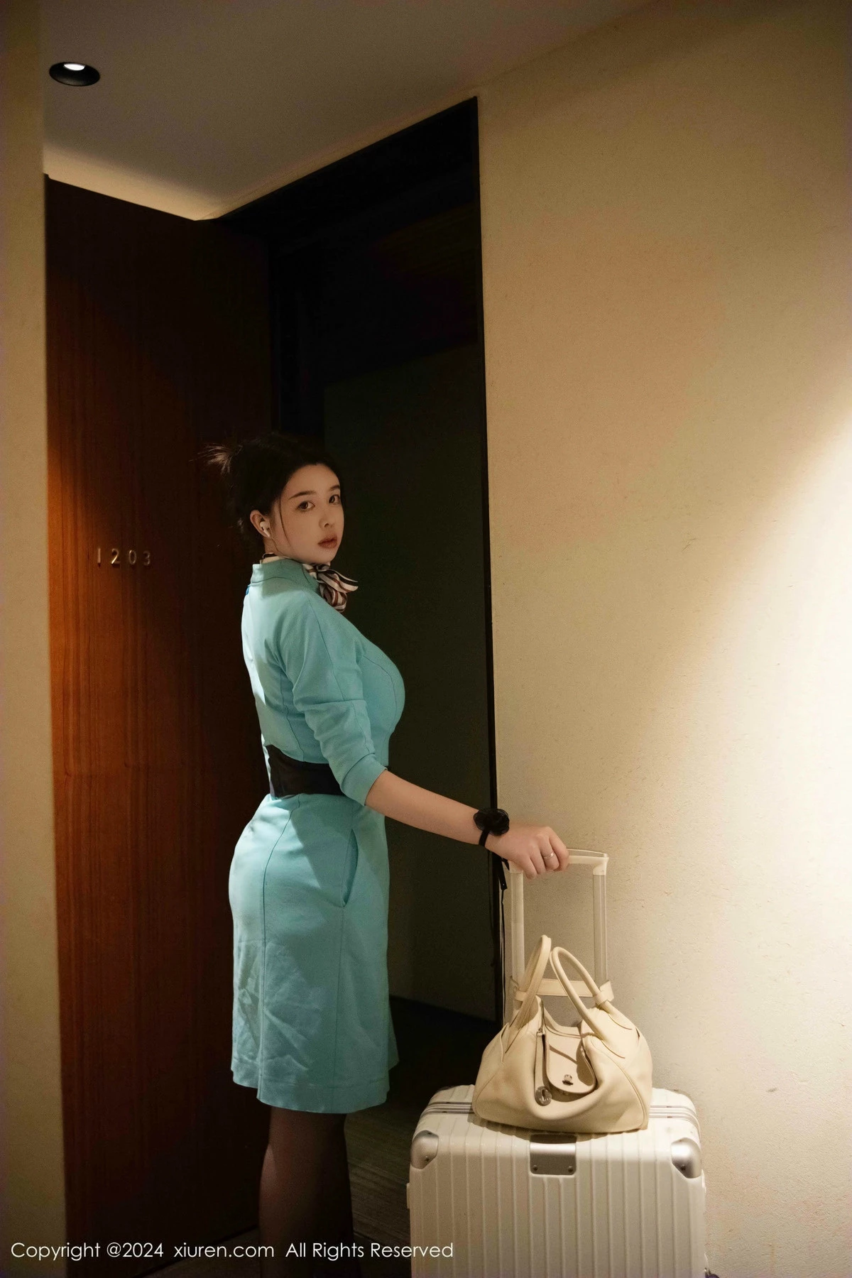 图片[19]-[XiuRen秀人网]第9609期樱桃小犊子写真-秀人资源网