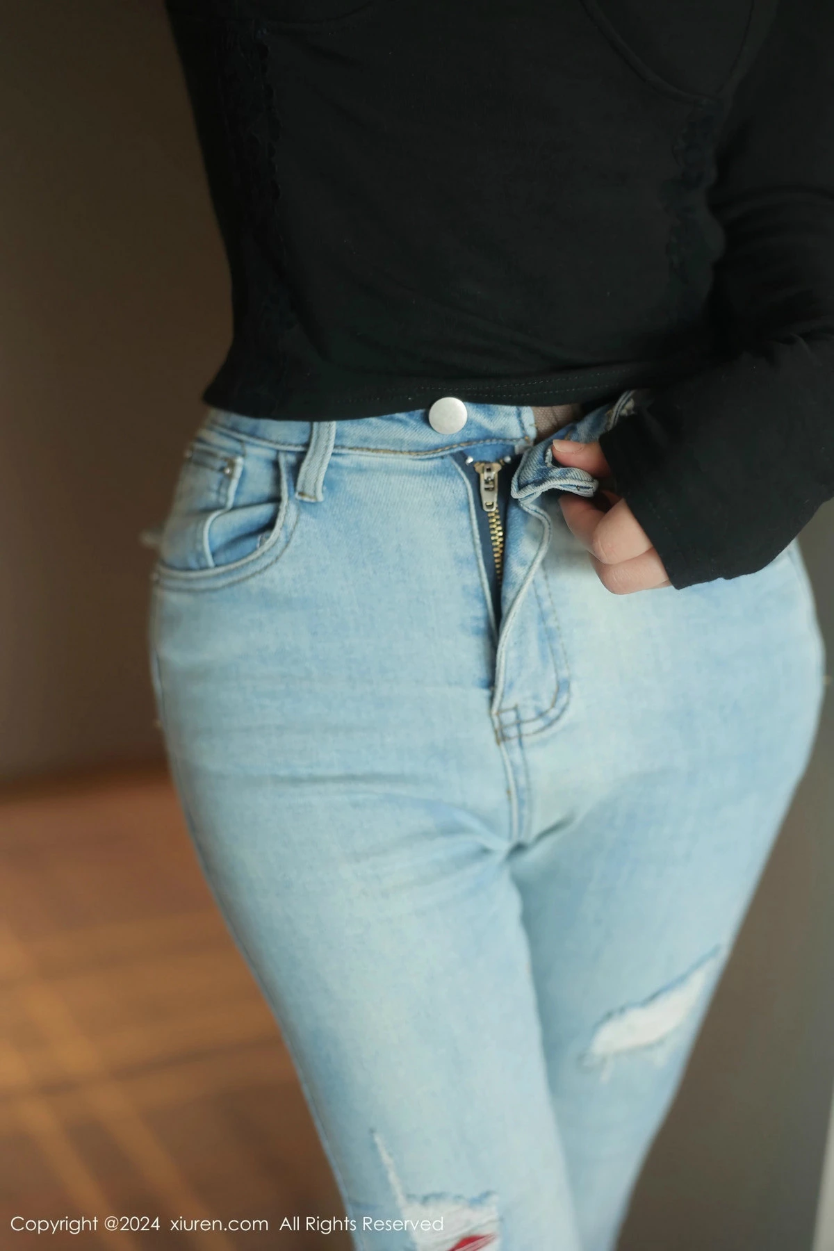 图片[25]-[XiuRen秀人网]第9666期爱酱里写真-秀人资源网