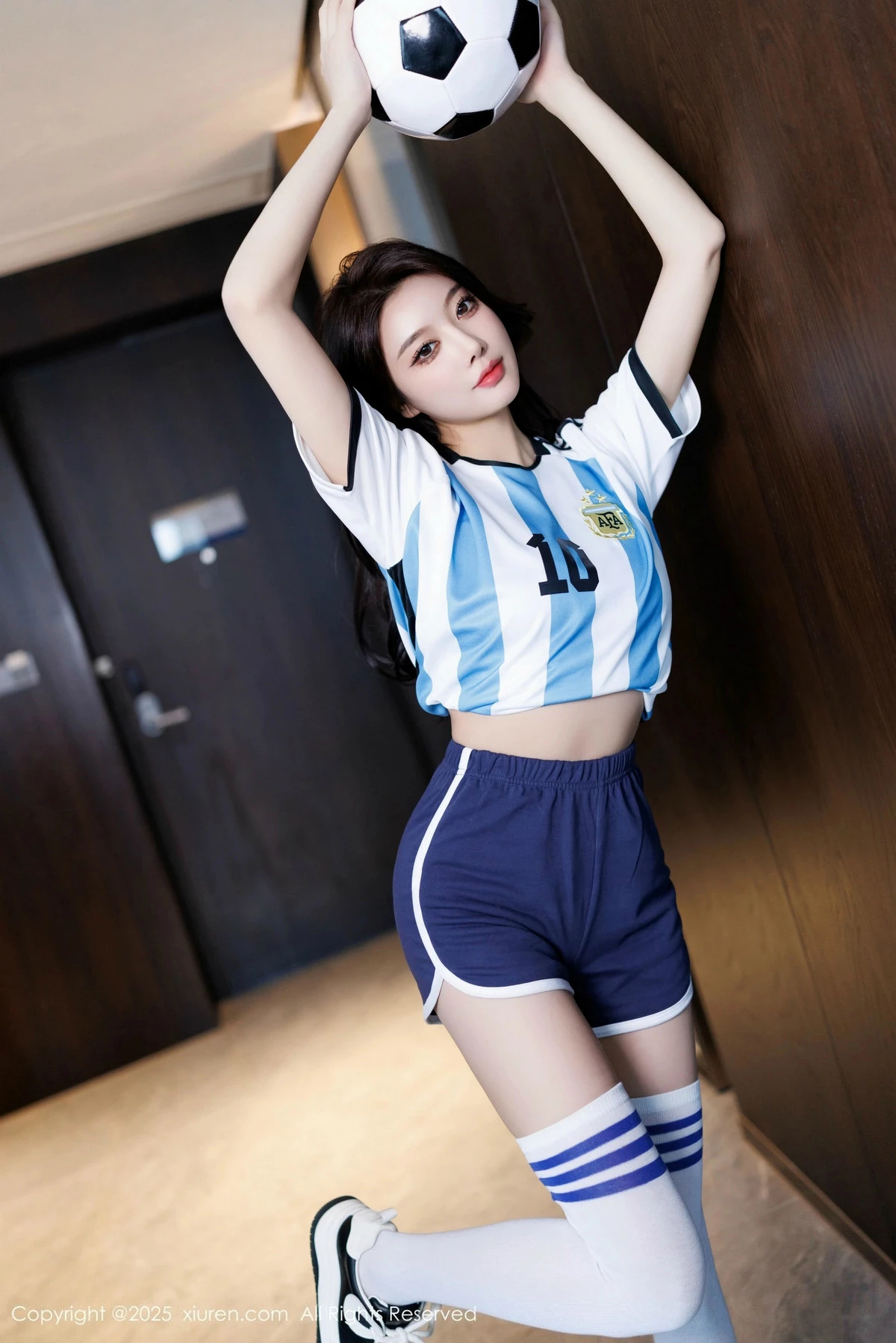 图片[11]-[XiuRen秀人网]第9706期杨晨晨写真-秀人资源网