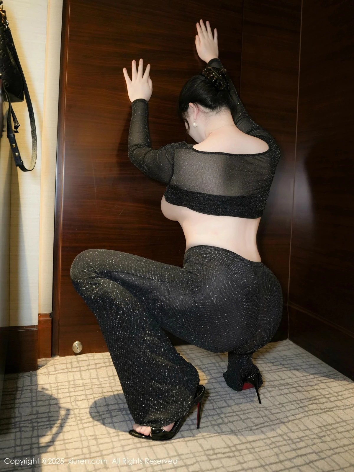 图片[12]-[XiuRen秀人网]第9725期风景尤美写真-秀人资源网