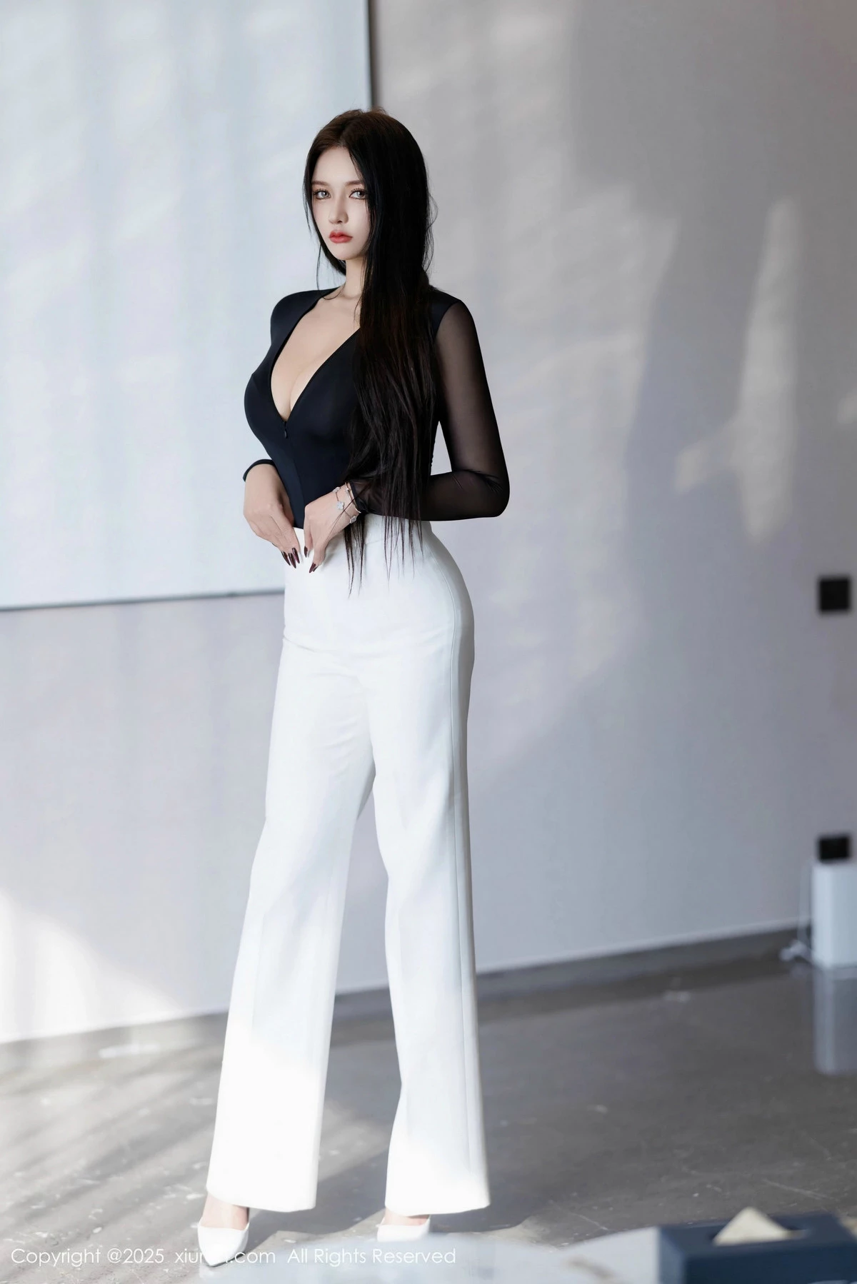 图片[5]-[XiuRen秀人网]第9755期娜比写真-秀人资源网