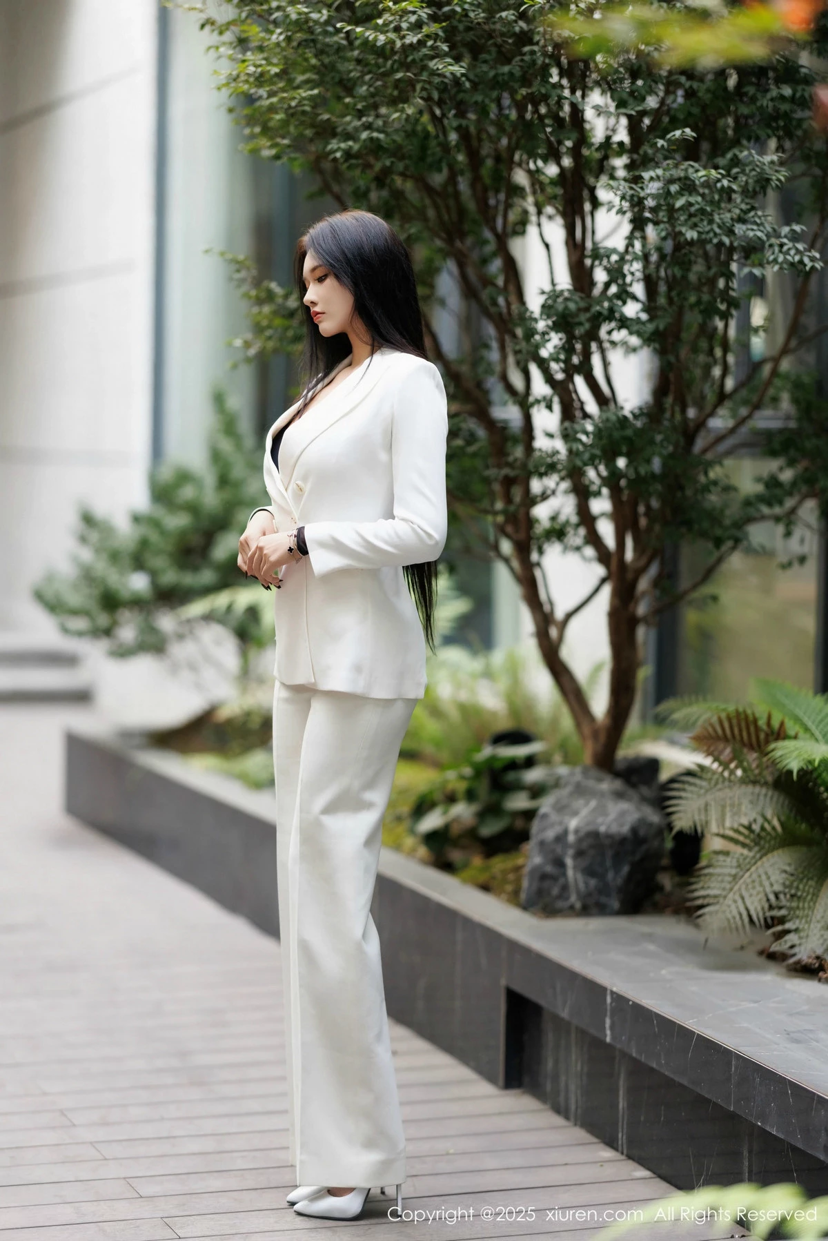 图片[2]-[XiuRen秀人网]第9755期娜比写真-秀人资源网