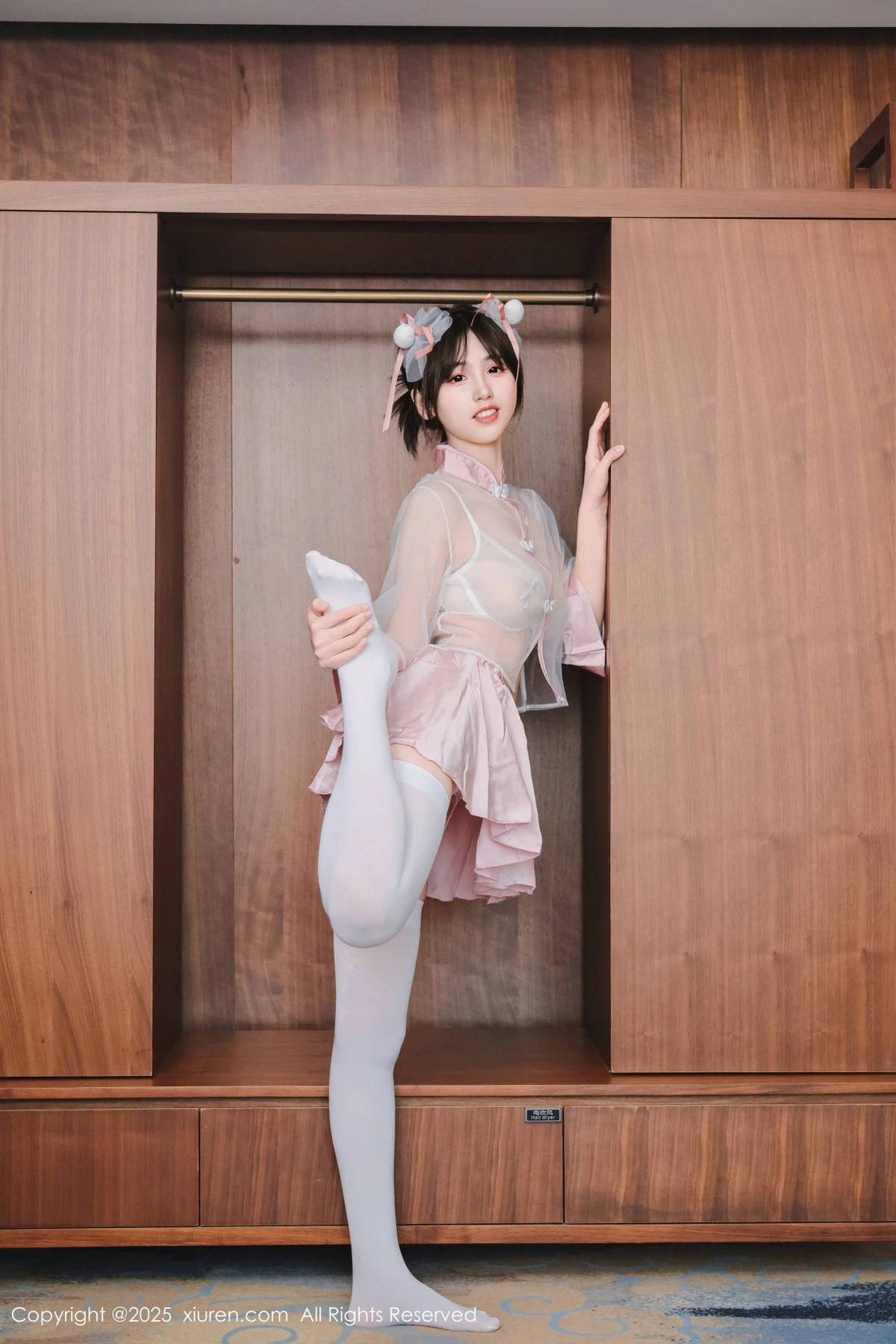 图片[4]-[XiuRen秀人网]第9763期奶芙乔乔写真-秀人资源网