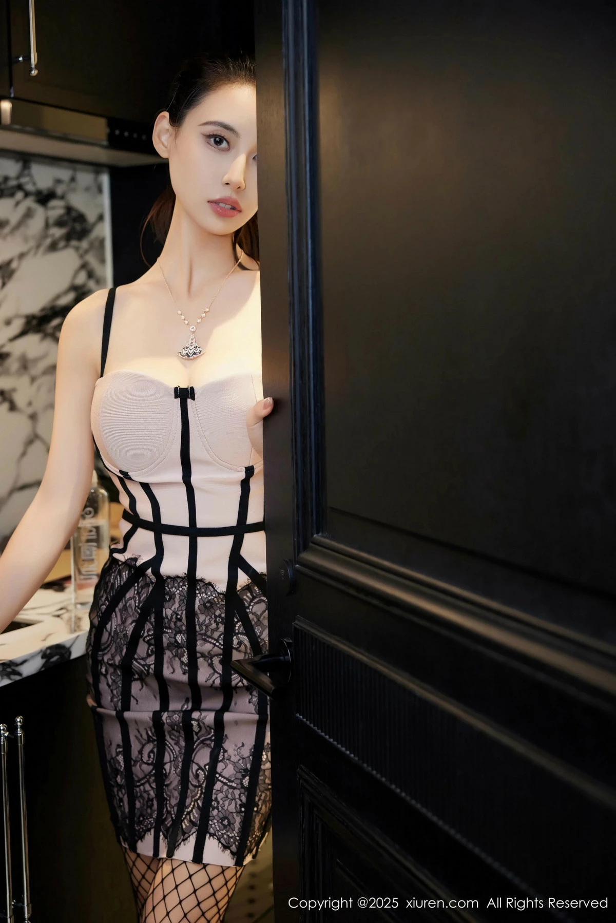 图片[9]-[XiuRen秀人网]第9809期Lingyu69写真-秀人资源网