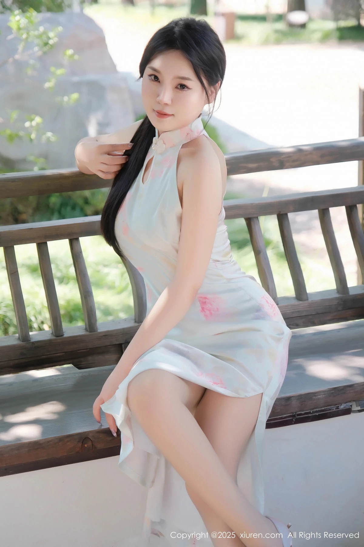 [XiuRen秀人网]第9893期麦田写真-秀人资源网
