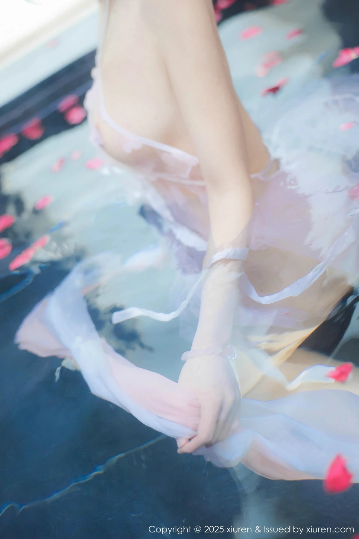 图片[26]-[XiuRen秀人网]第9778期桃妖夭写真-秀人资源网