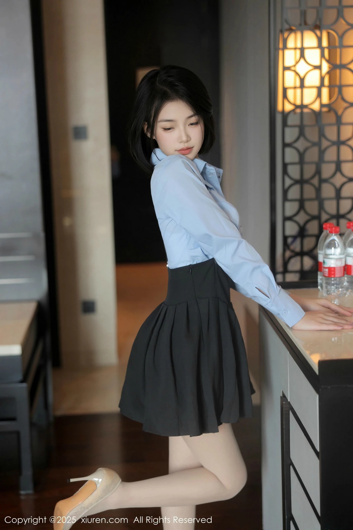 图片[2]-[XiuRen秀人网]第9981期汐子写真-秀人资源网