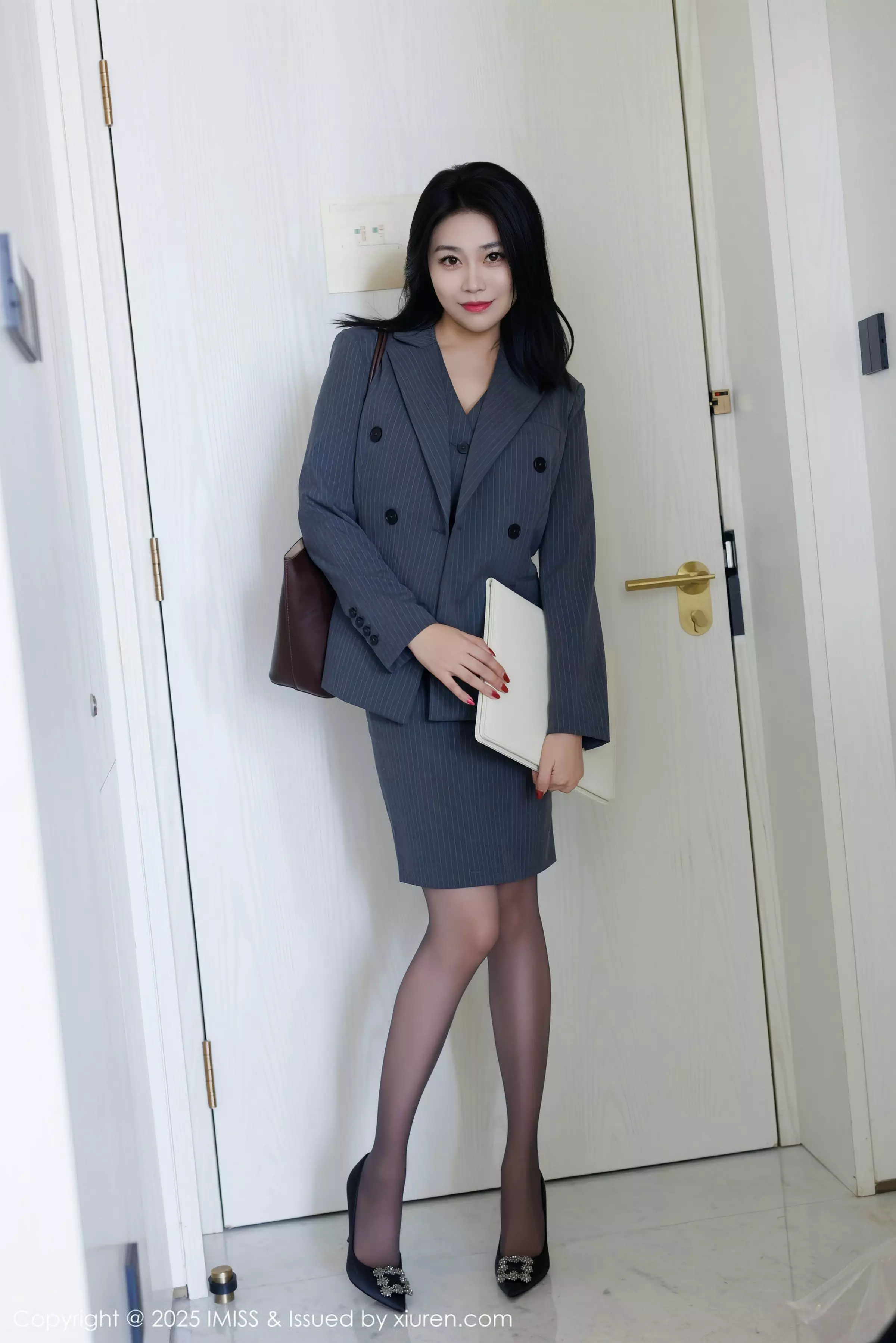 图片[23]-[Imiss爱蜜社]第787期许诺写真-秀人资源网