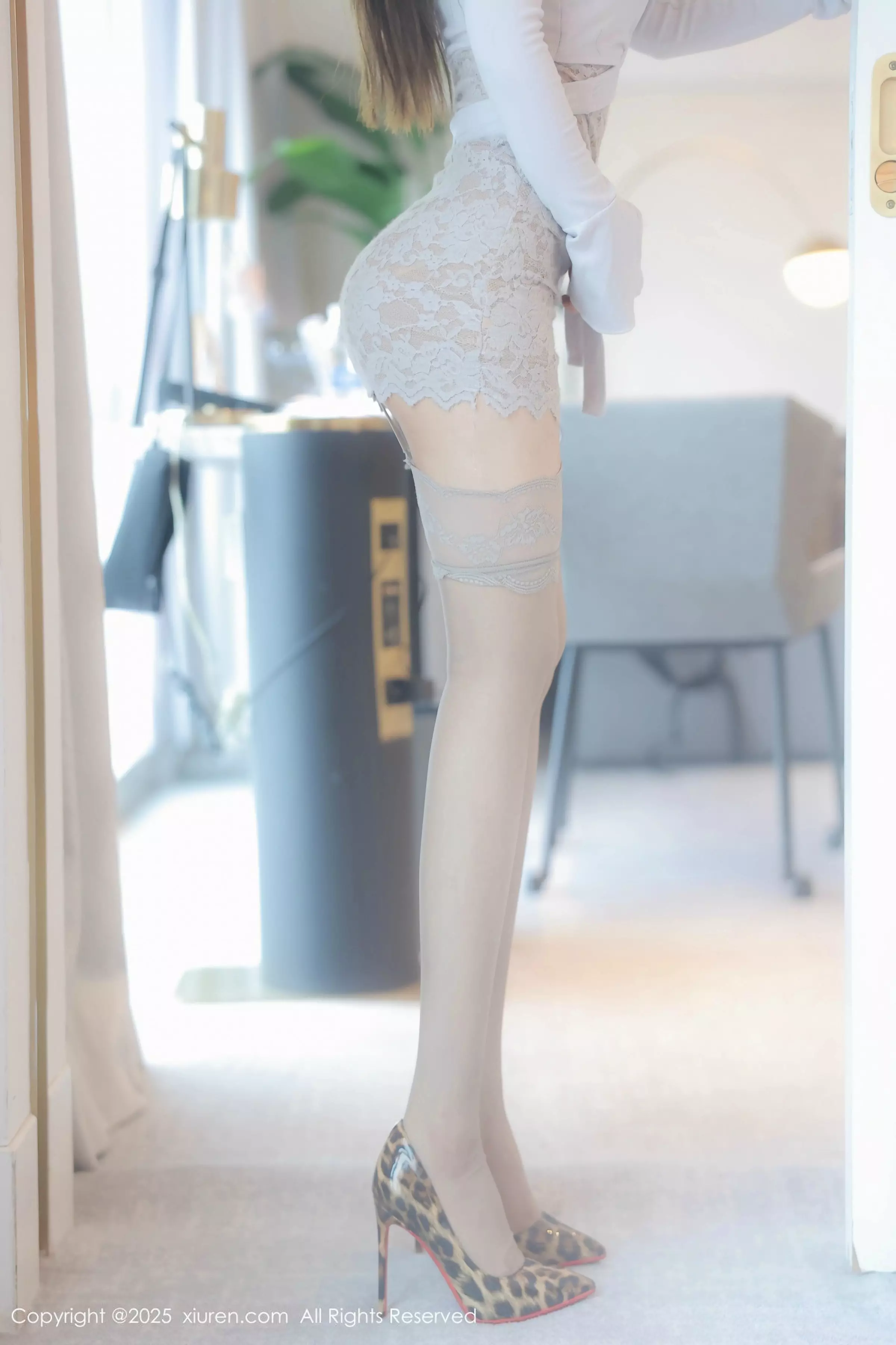 图片[9]-[XiuRen秀人网]第10083期爱酱里写真-秀人资源网