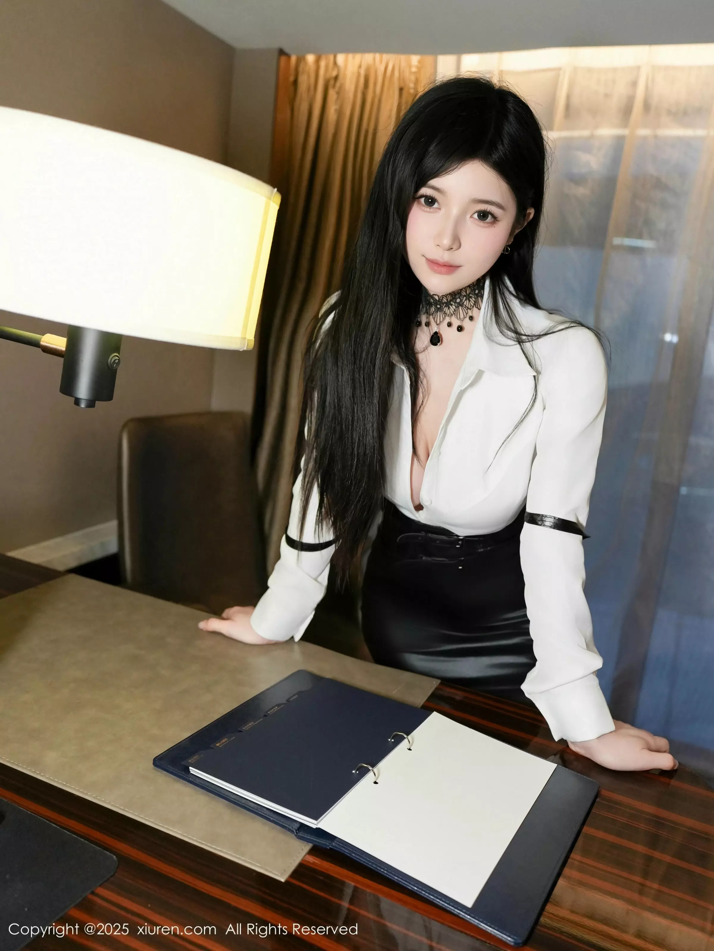 [XiuRen秀人网]第10082期优酱写真-秀人资源网