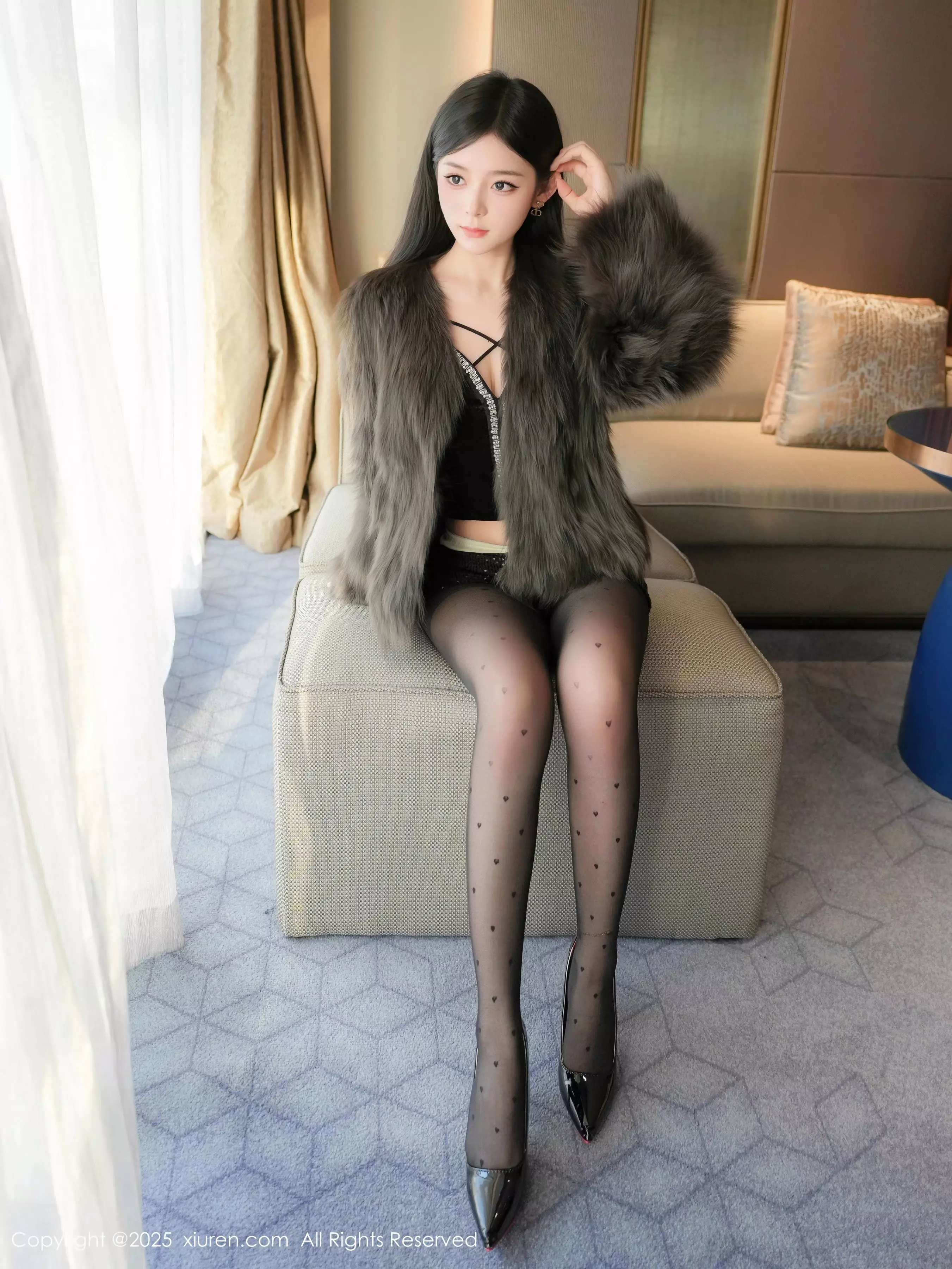 图片[2]-[XiuRen秀人网]第10045期优酱写真-秀人资源网