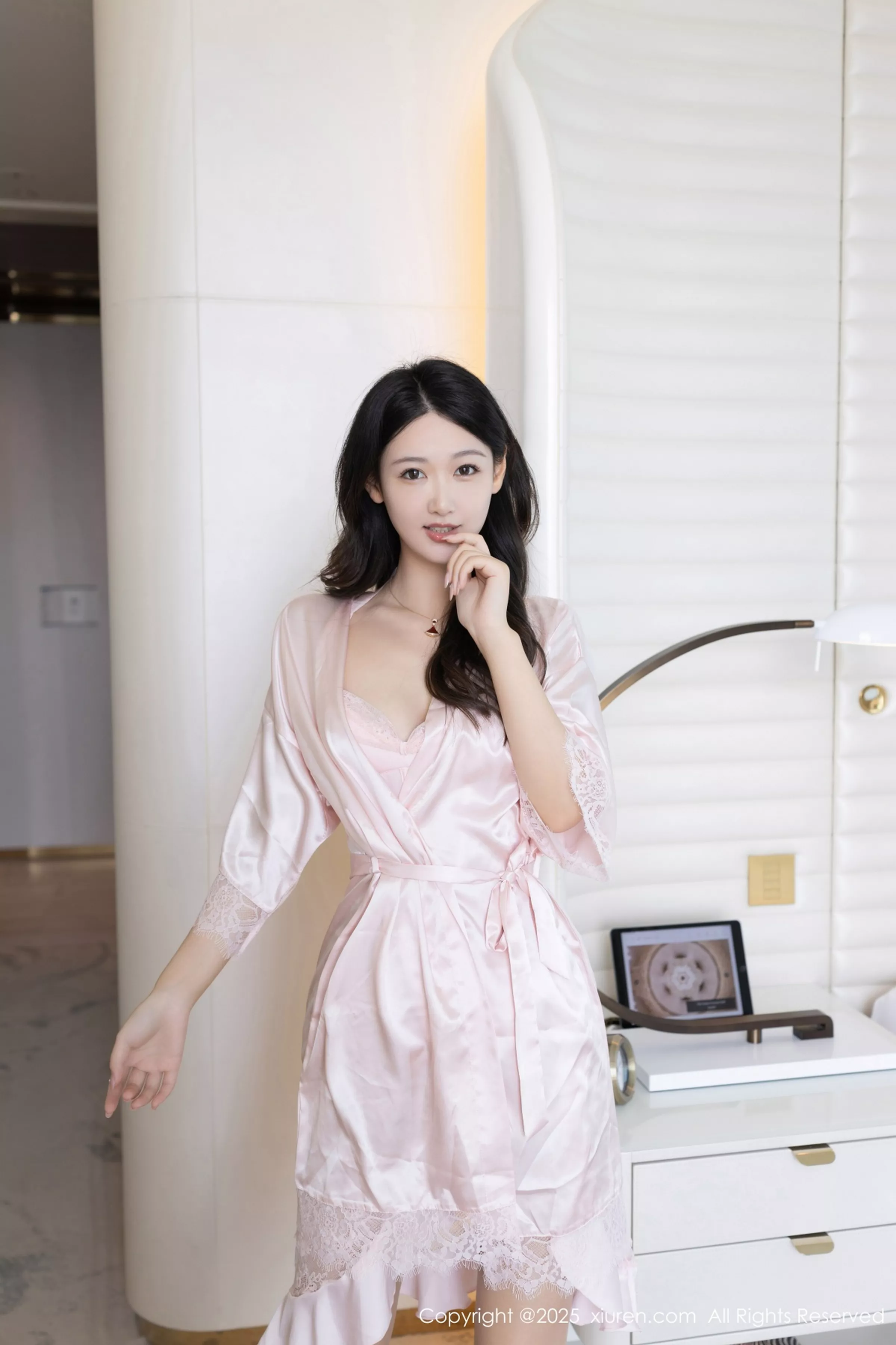 图片[2]-[XiuRen秀人网]第10150期唐安琪写真-秀人资源网