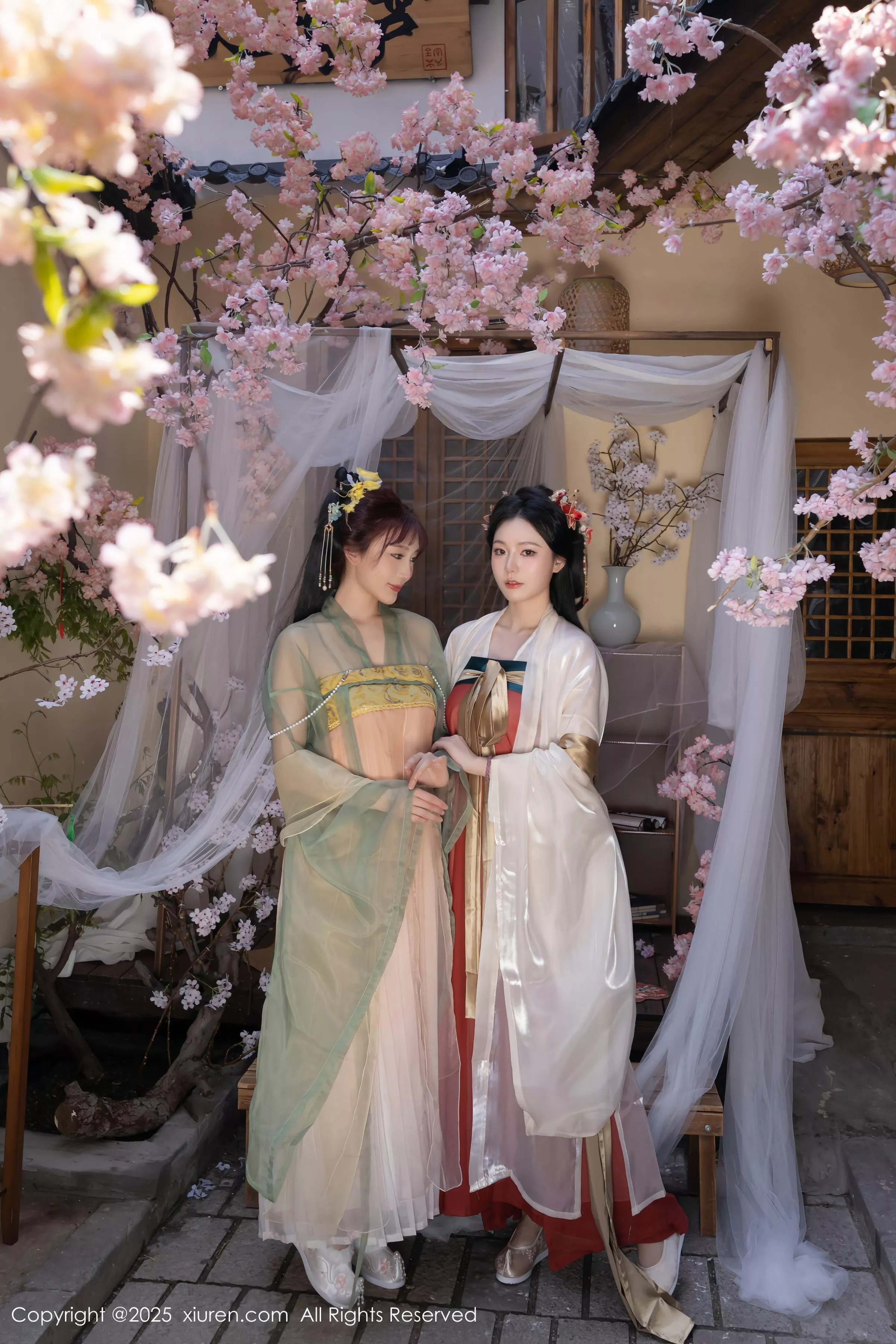 图片[4]-[XiuRen秀人网]第10223期模特合集写真-秀人资源网