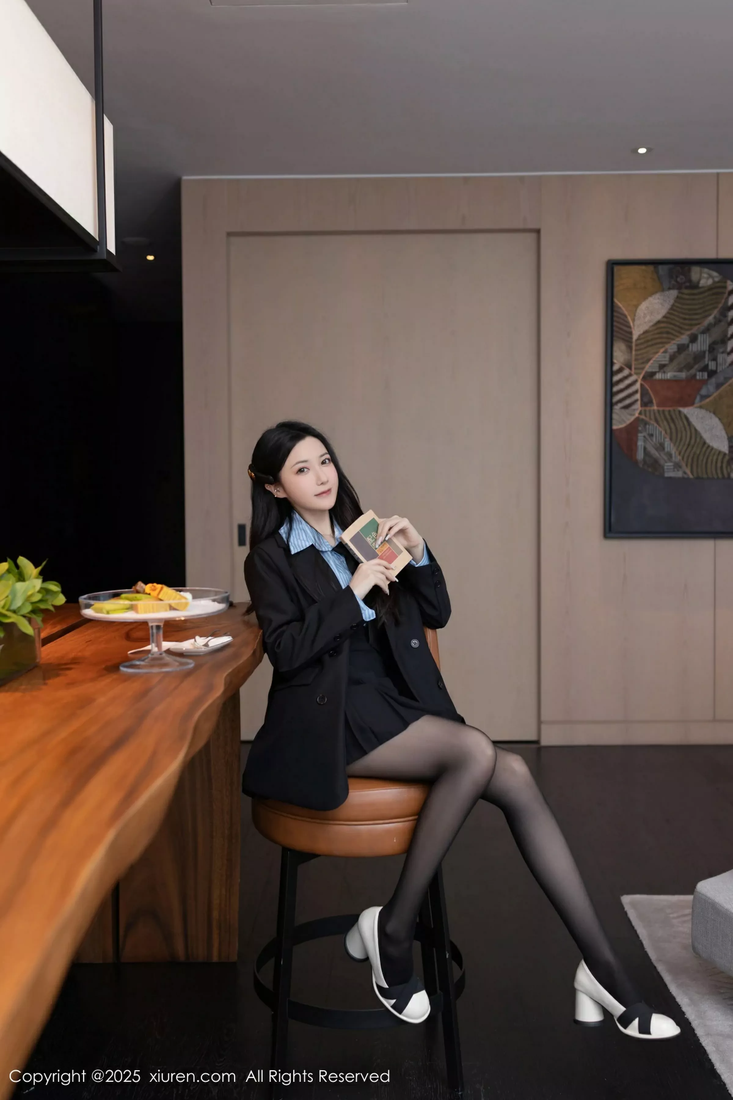 图片[4]-[XiuRen秀人网]第10412期鱼子酱写真-秀人资源网