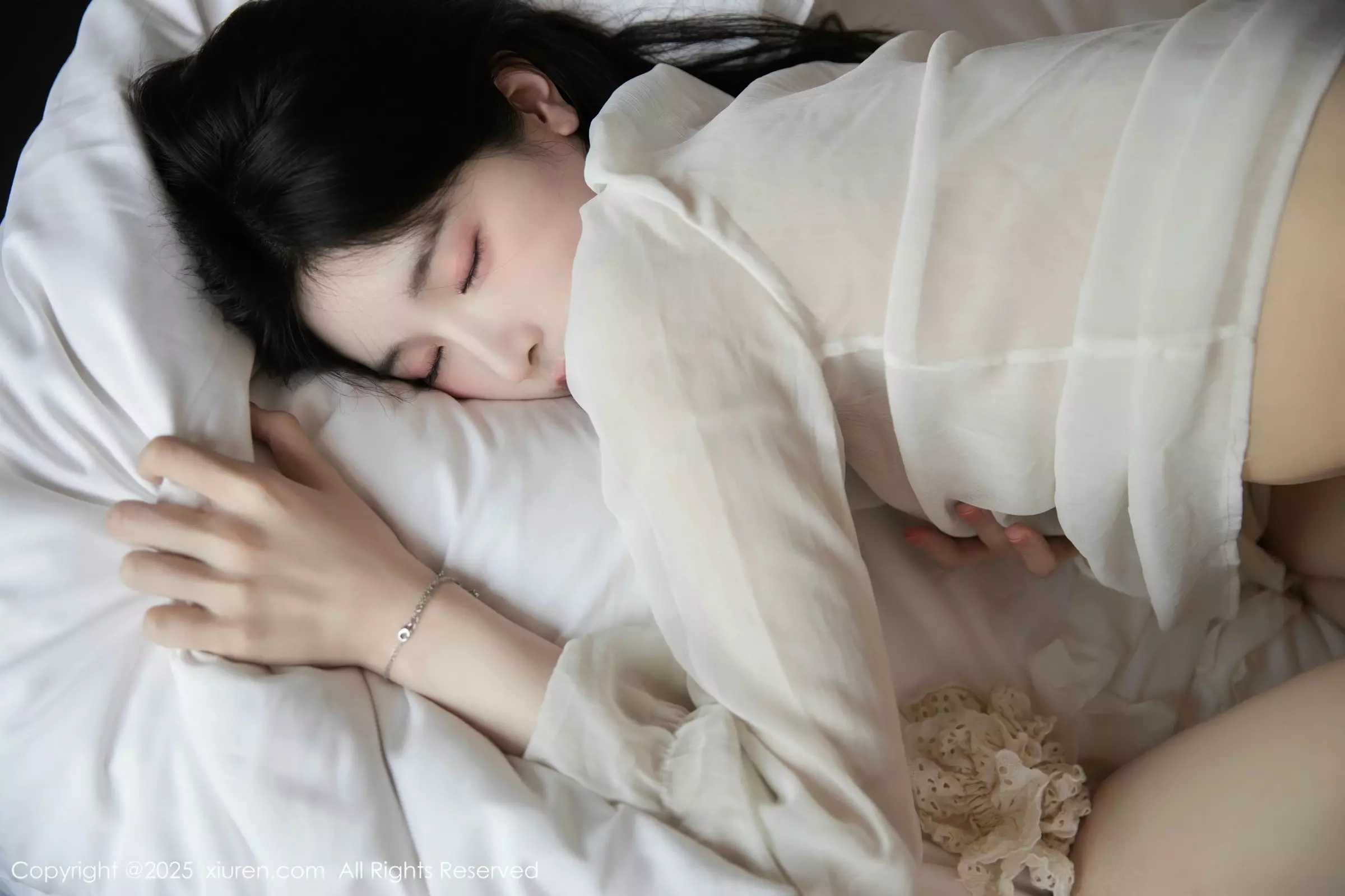 图片[4]-[XiuRen秀人网]第10319期布丁写真-秀人资源网