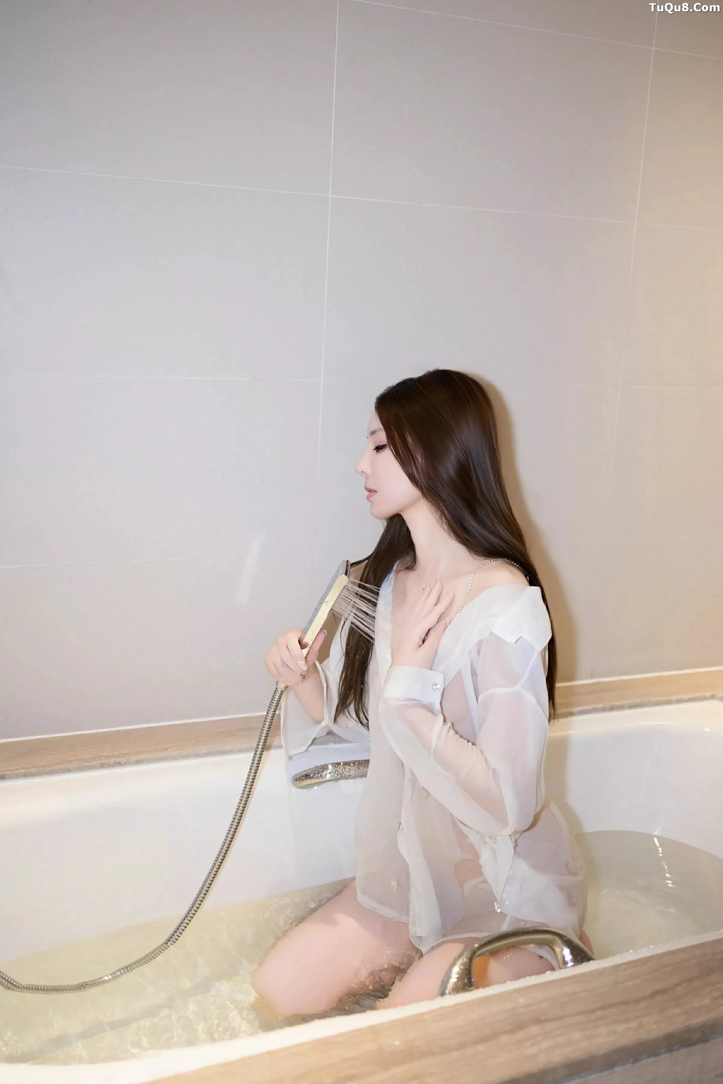 [XiuRen秀人网]第10502期悦兮写真-秀人资源网