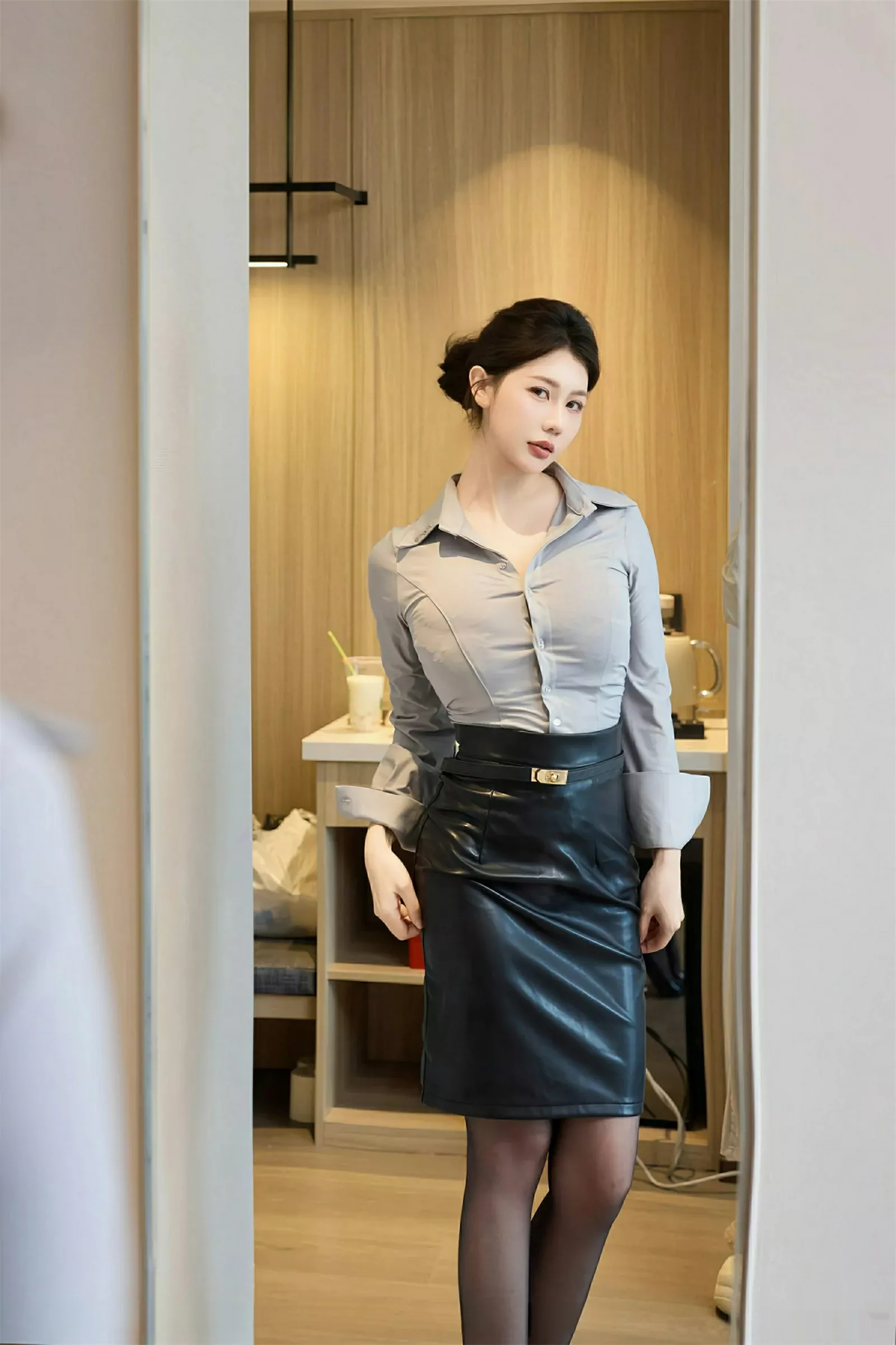 图片[17]-[XiuRen秀人网]第10604期尹甜甜写真-秀人资源网