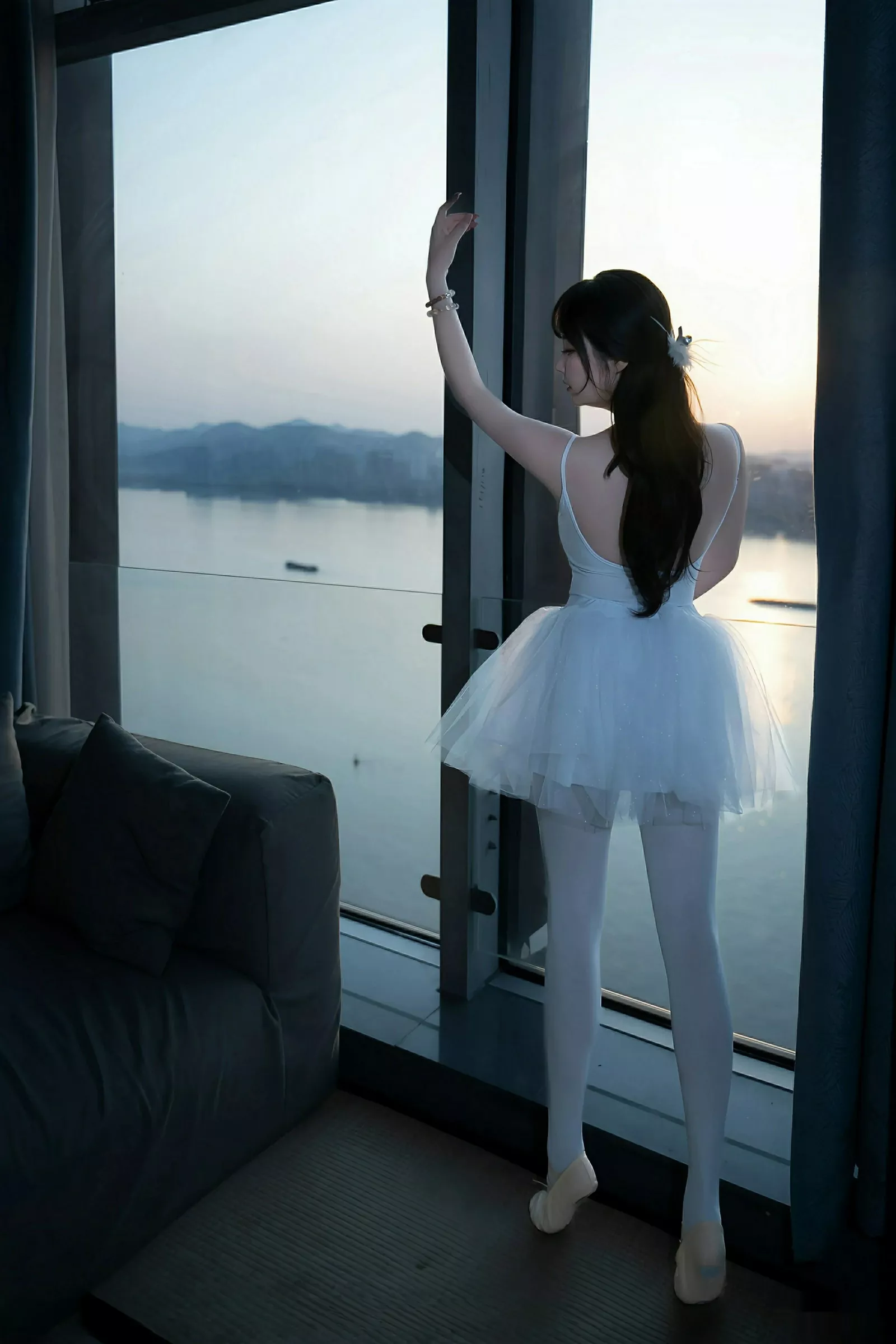 图片[37]-[XiuRen秀人网]第10575期软情写真-秀人资源网