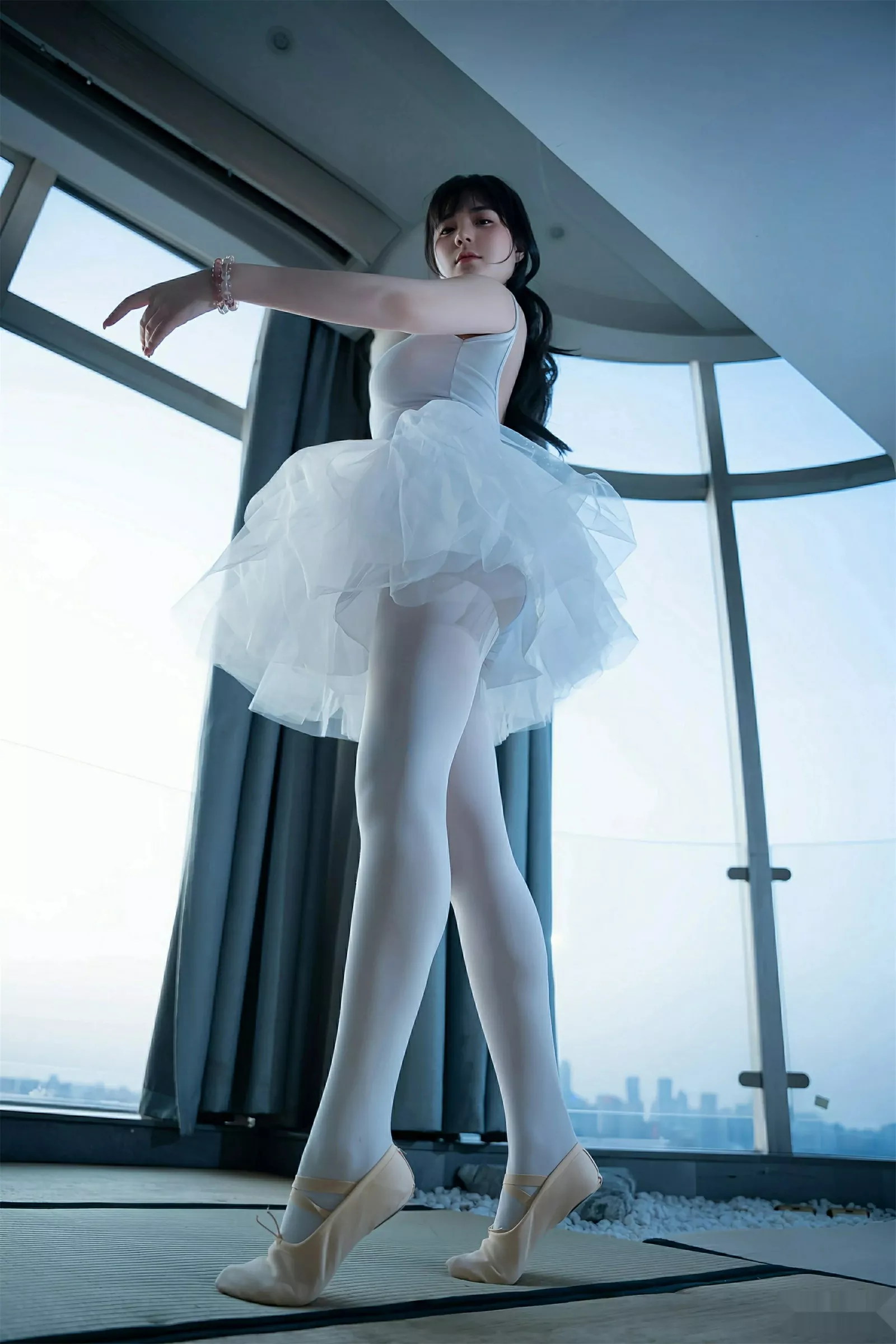 图片[42]-[XiuRen秀人网]第10575期软情写真-秀人资源网