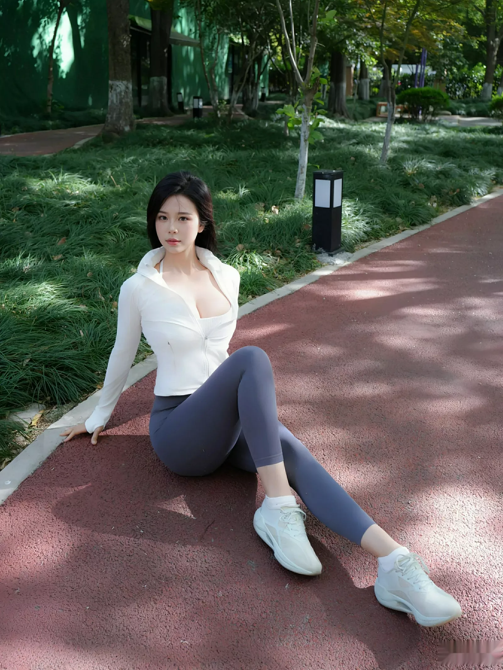 图片[31]-[XiuRen秀人网]第10595期玫瑰我爱你写真-秀人资源网